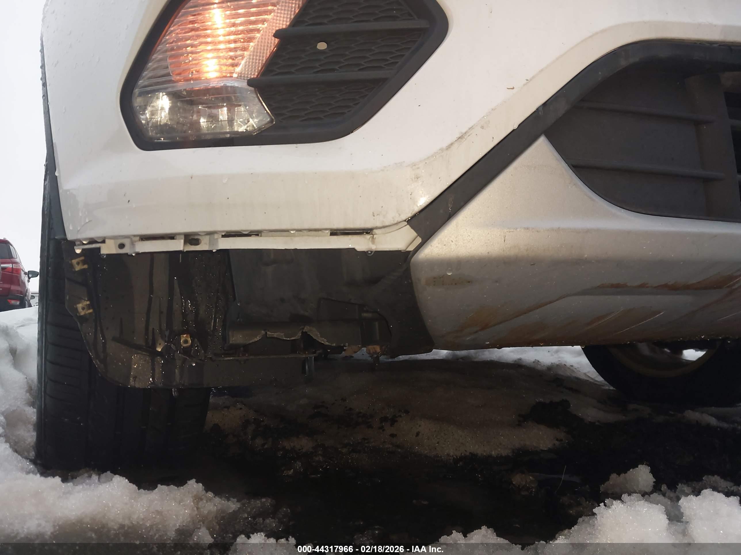 FORD ESCAPE image 6