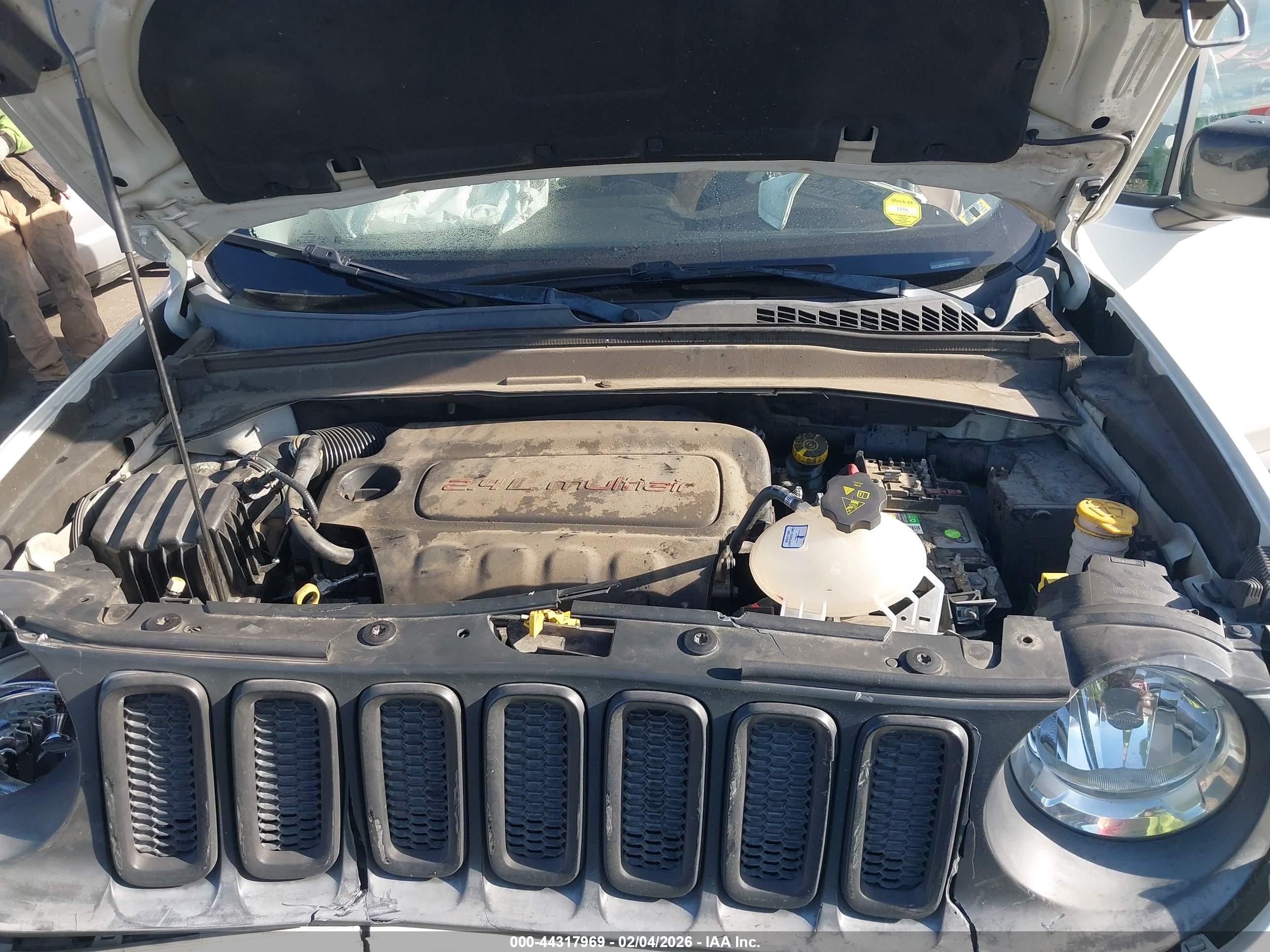 JEEP RENEGADE image 10
