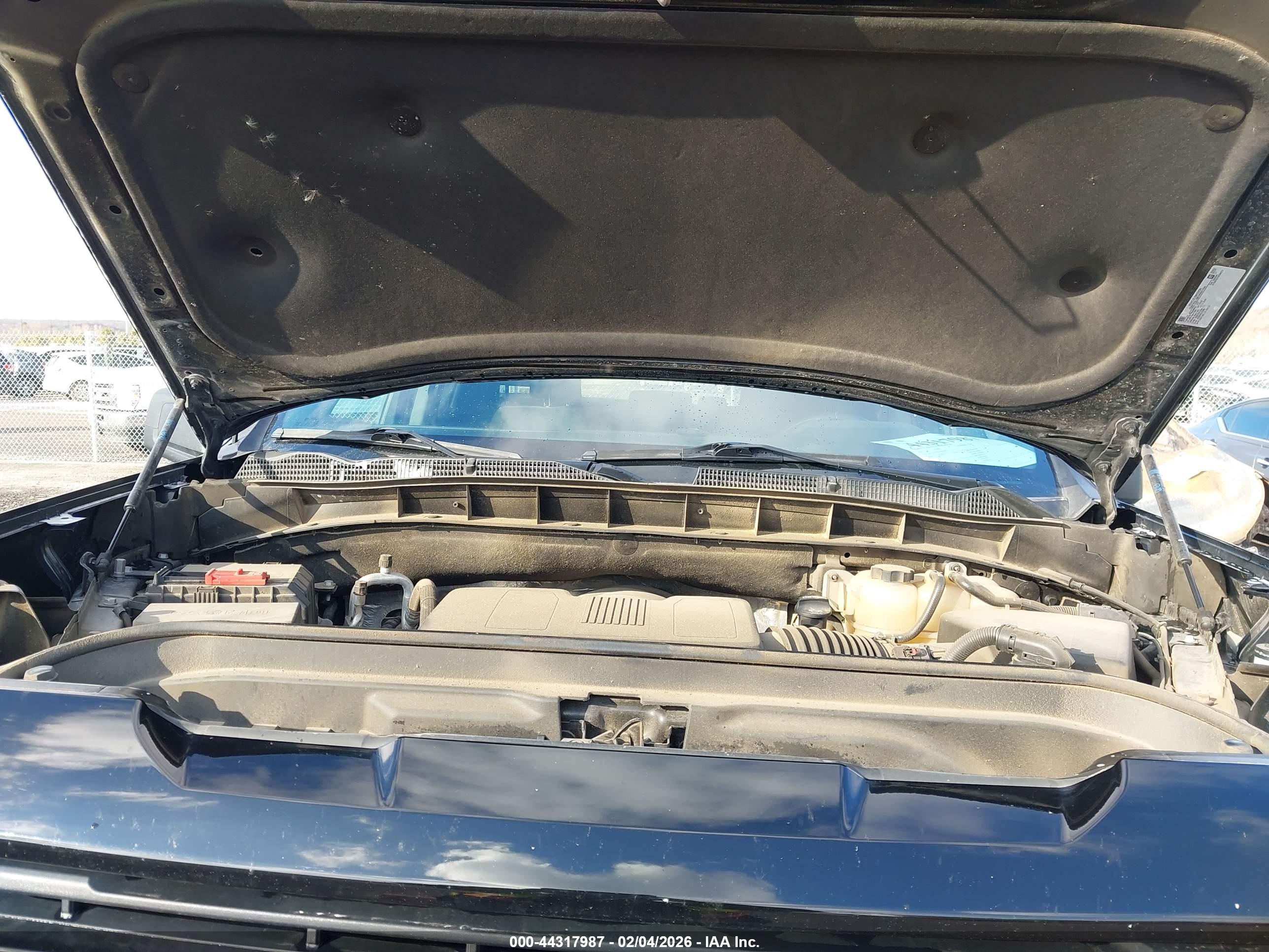 GMC SIERRA image 10