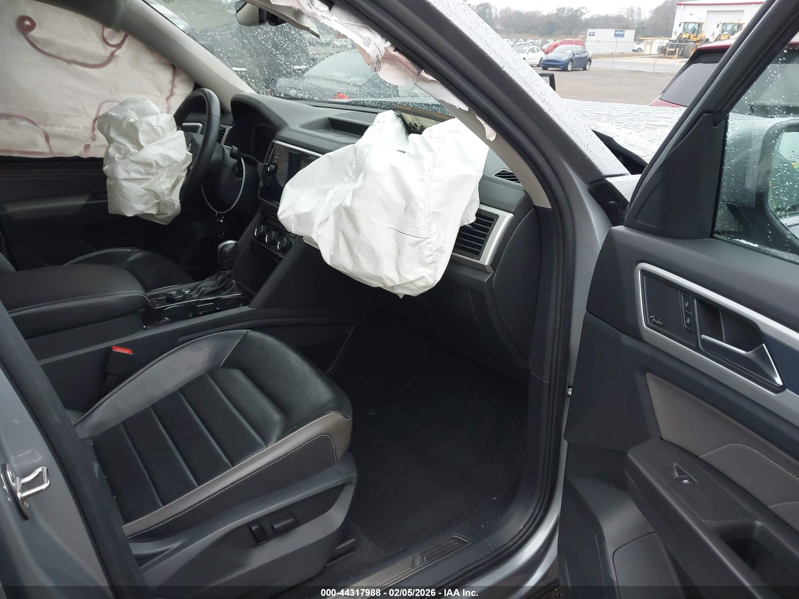 VOLKSWAGEN ATLAS image 5