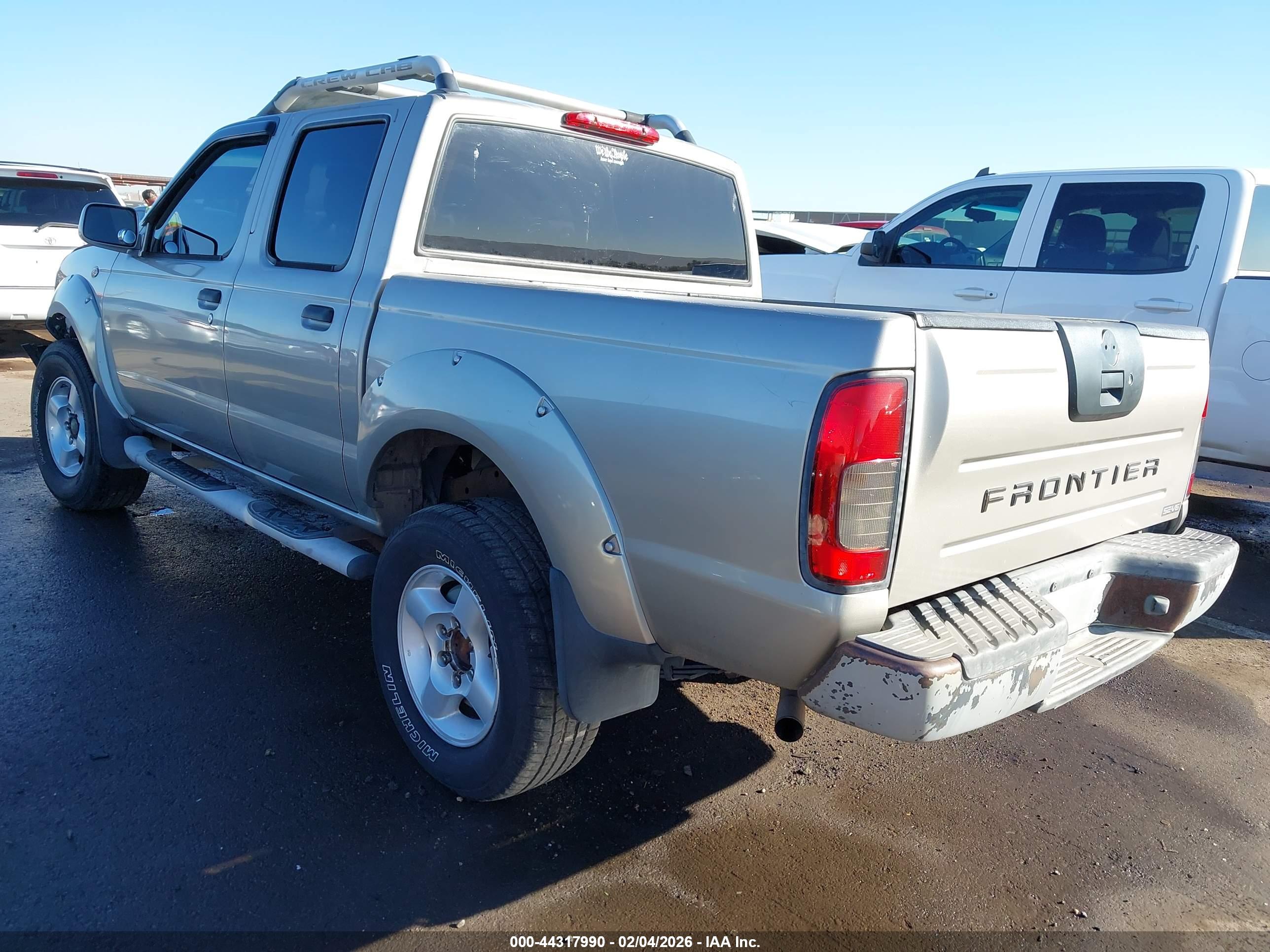 NISSAN FRONTIER image 3