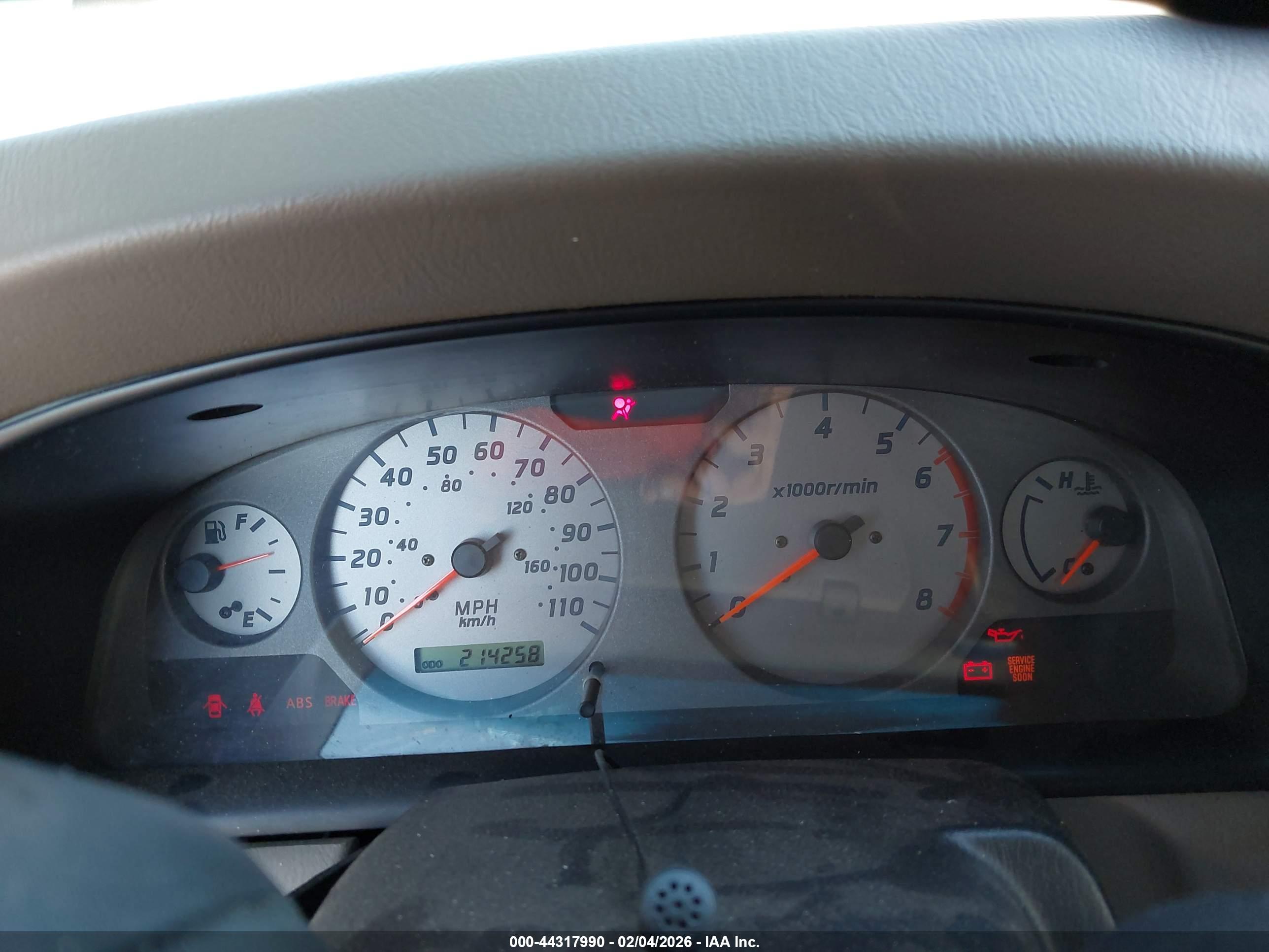 NISSAN FRONTIER image 7