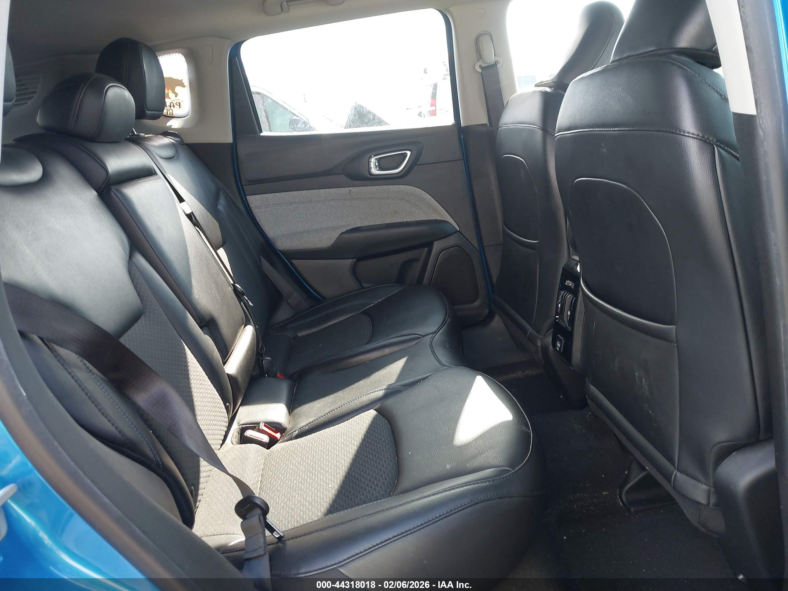 JEEP COMPASS image 8