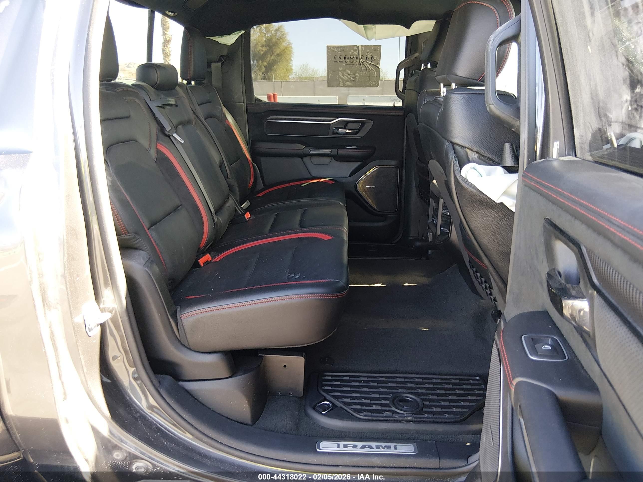 RAM 1500 image 8