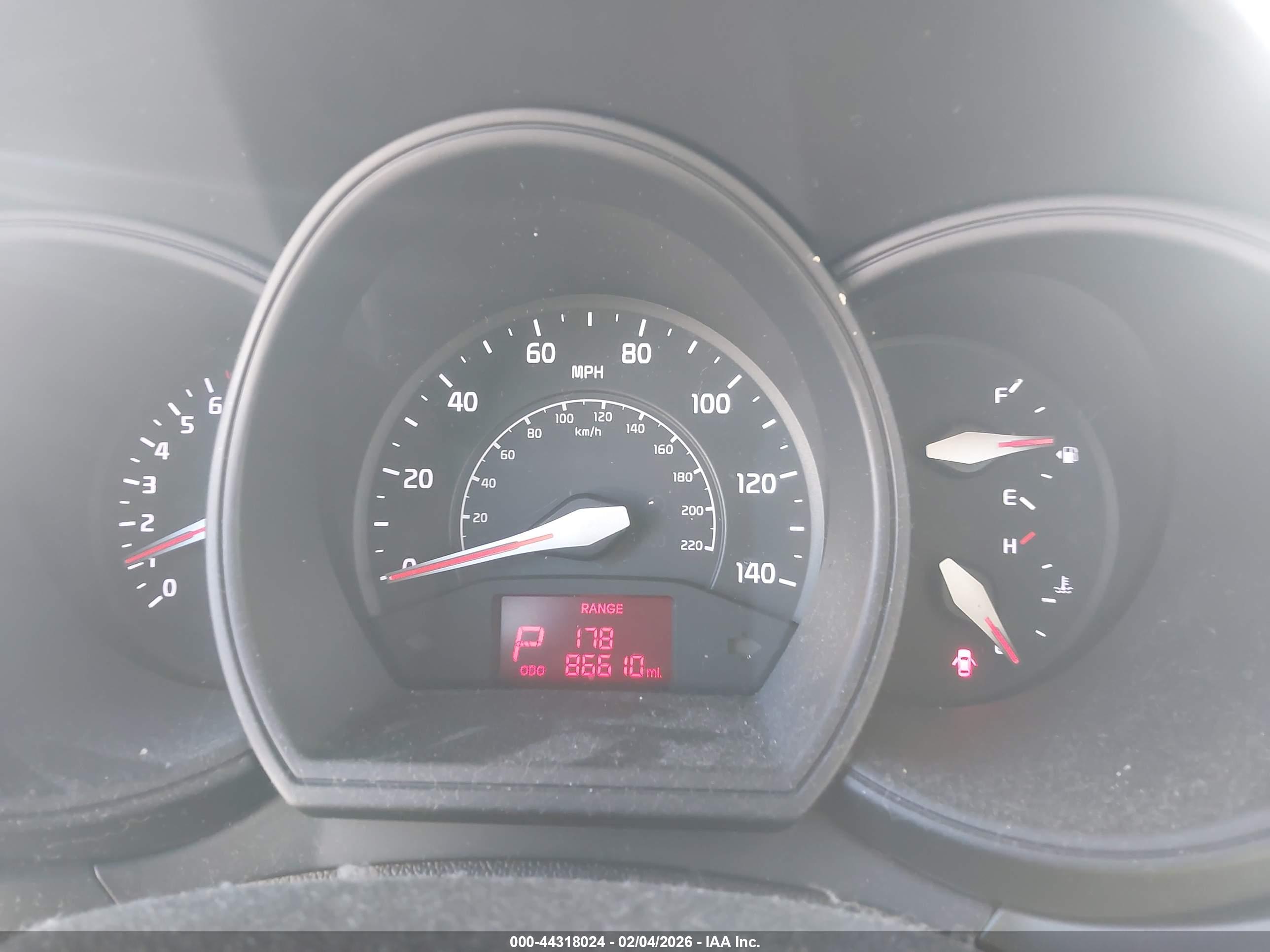 KIA RIO image 7