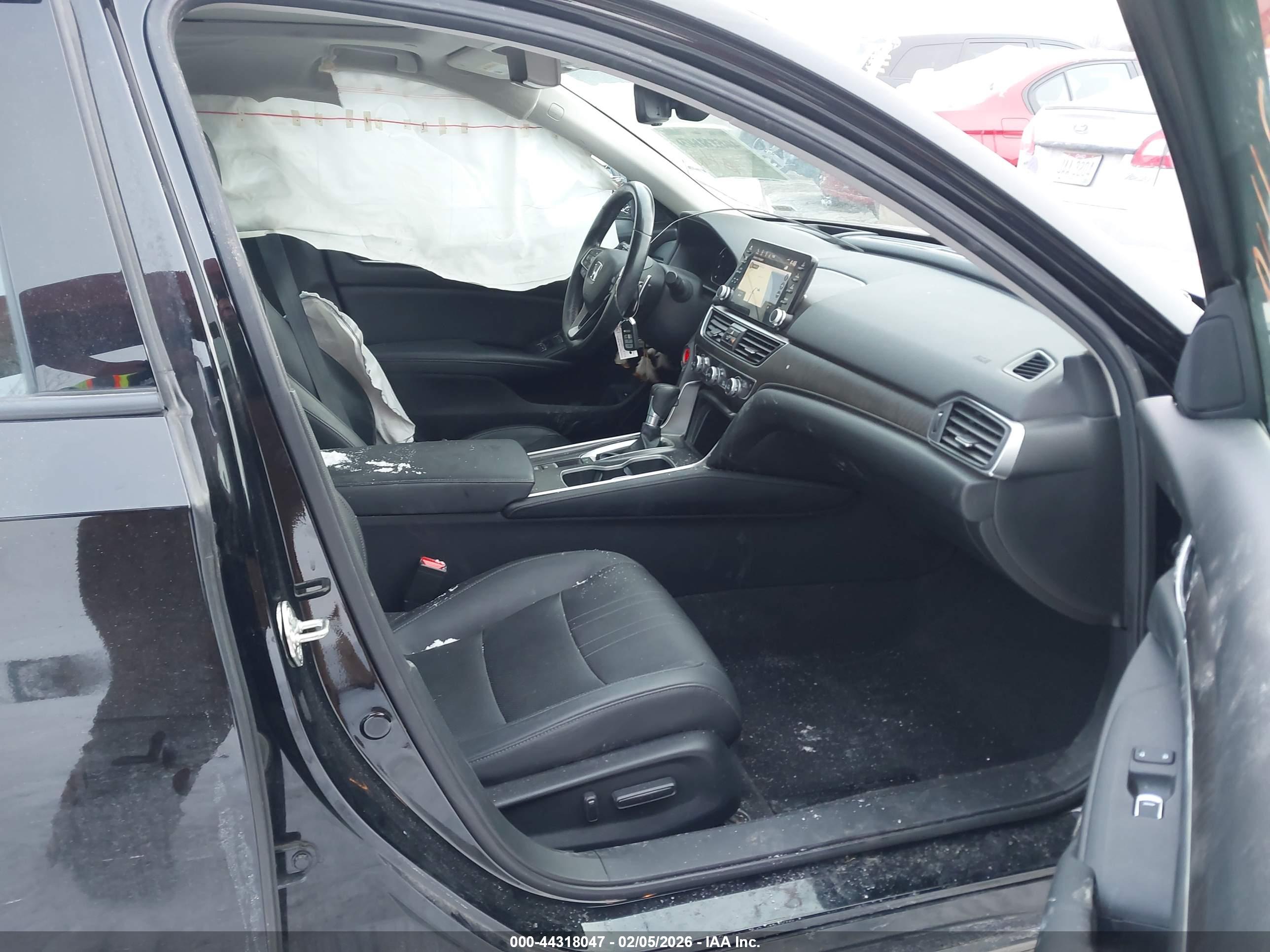 HONDA ACCORD image 5