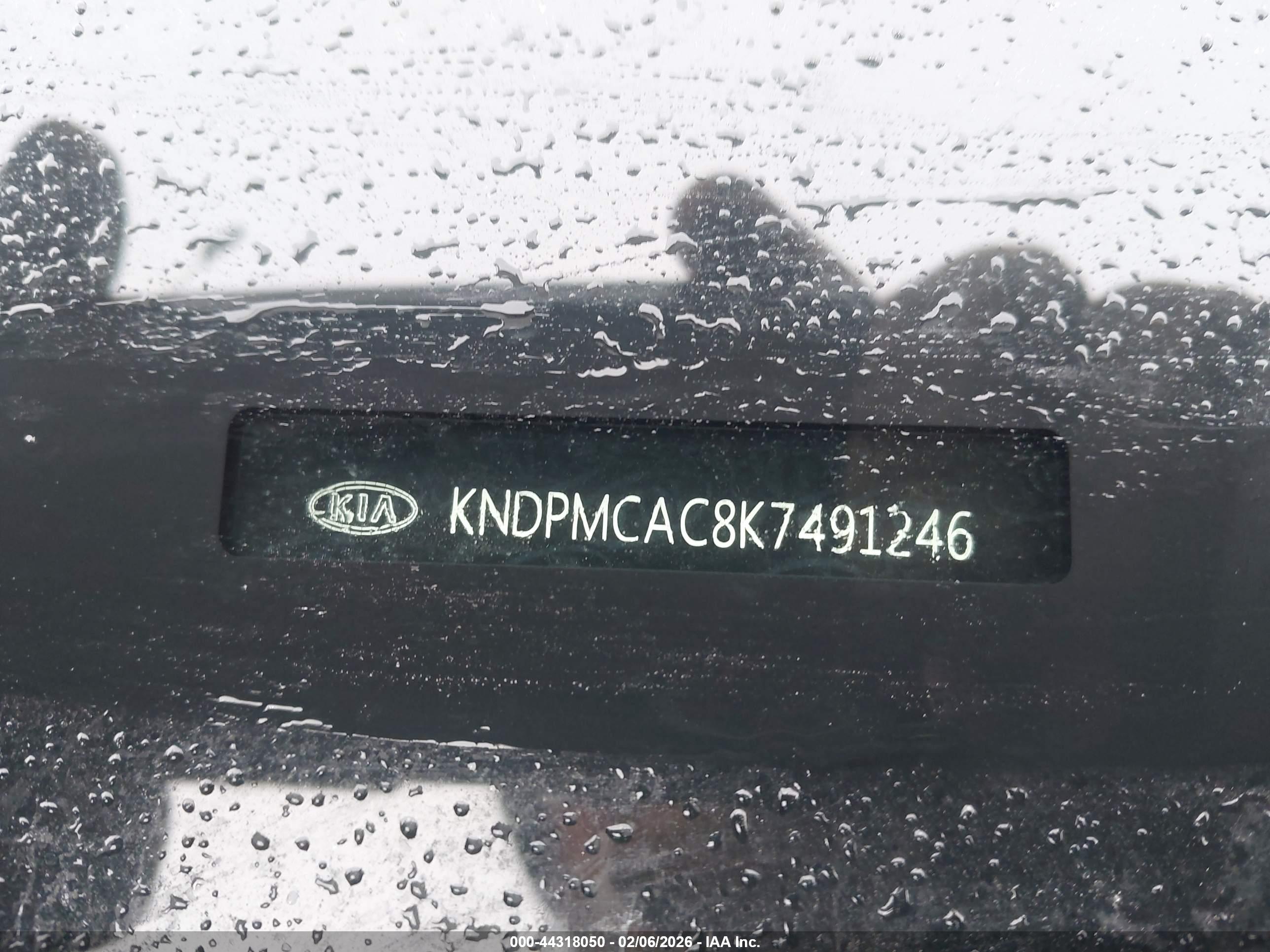 KIA SPORTAGE image 9