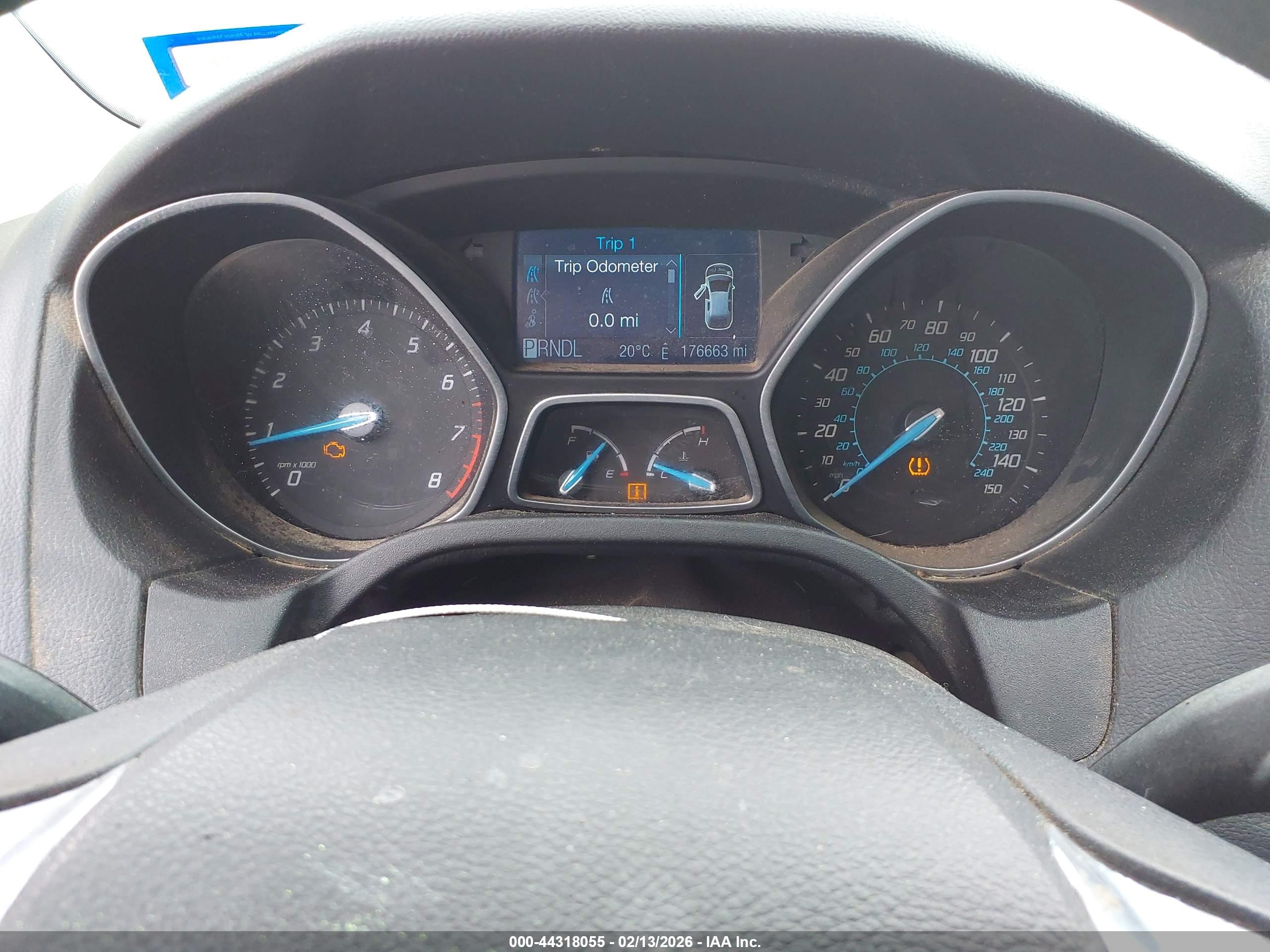 FORD FOCUS image 7