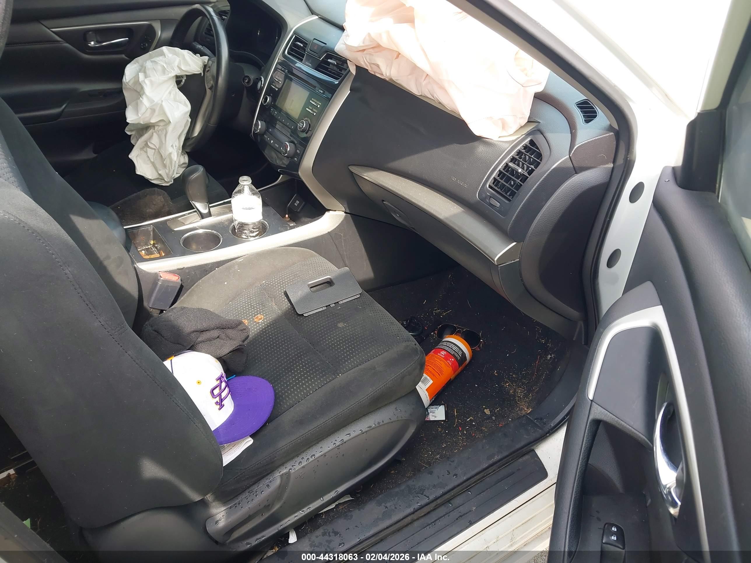 NISSAN ALTIMA image 5