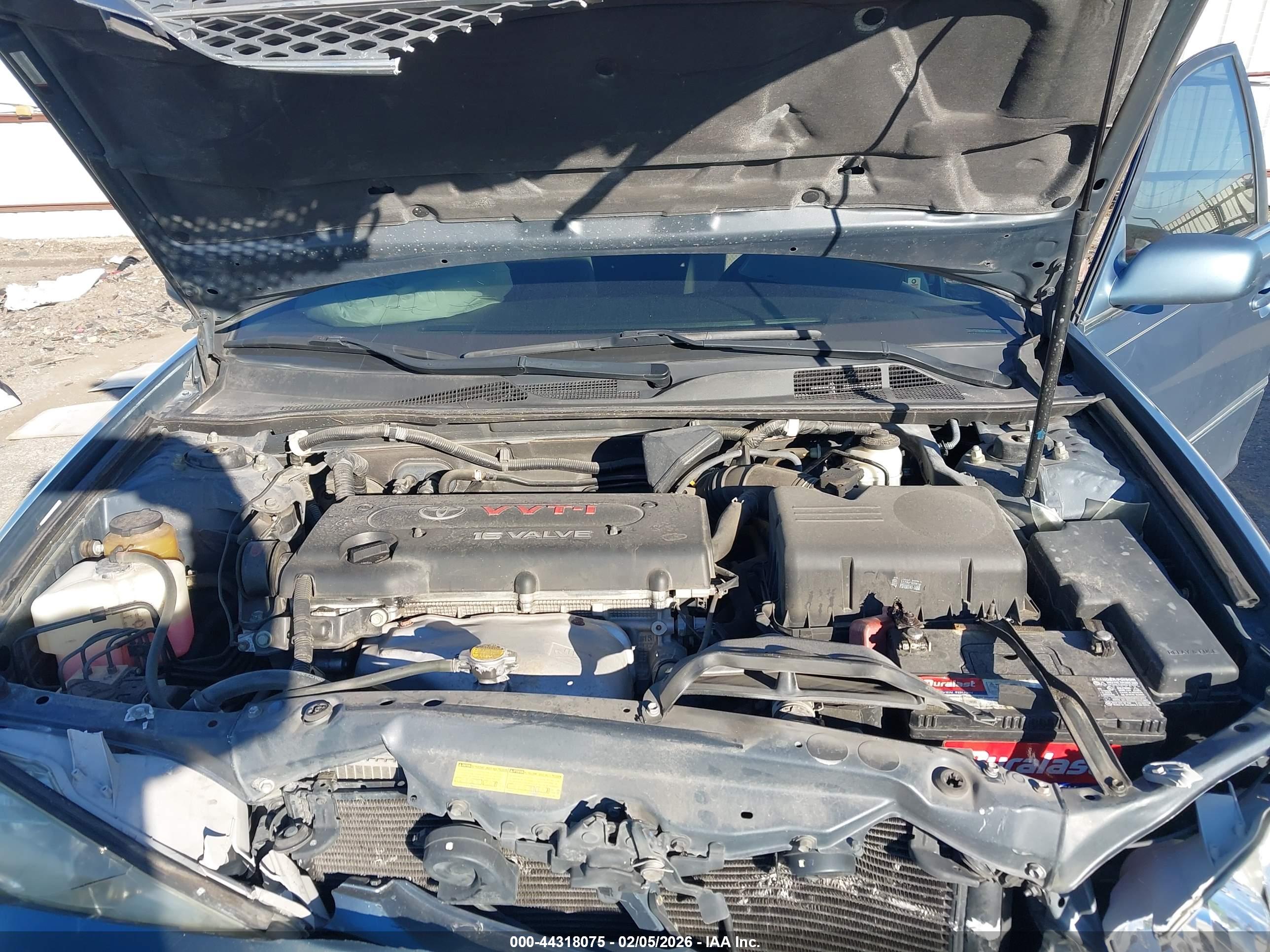 TOYOTA CAMRY image 10