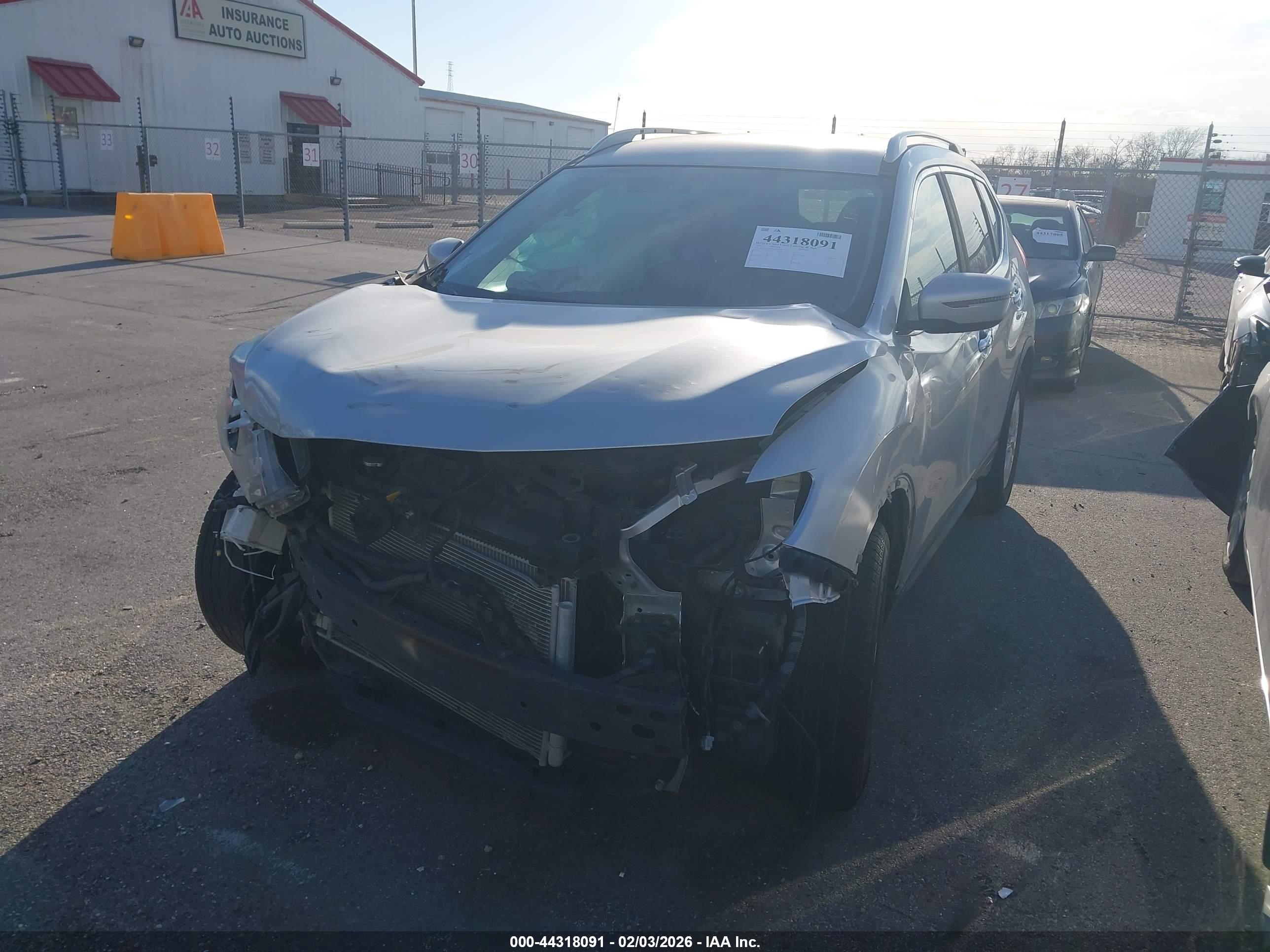 NISSAN ROGUE image 2