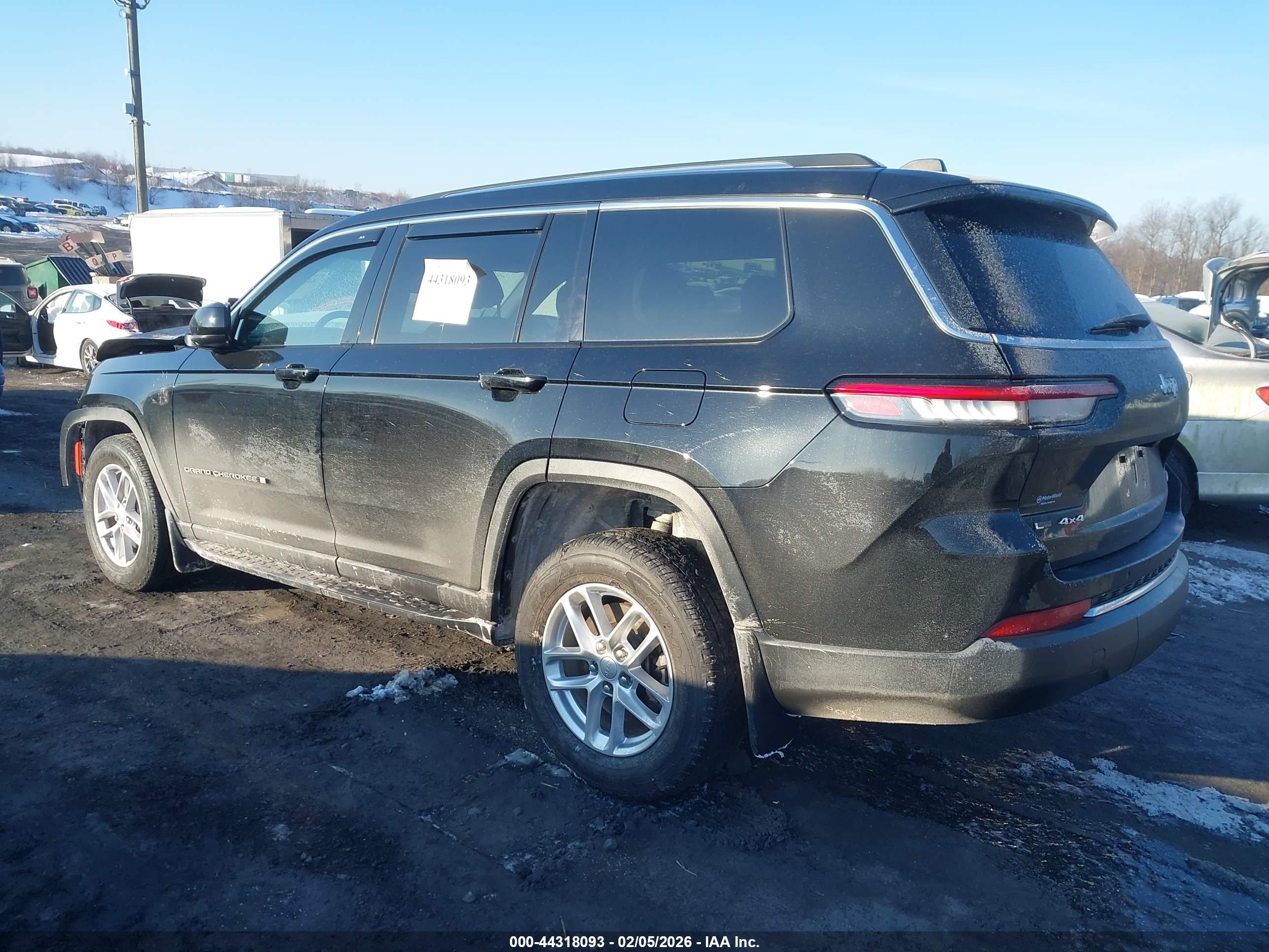 JEEP GRAND image 3