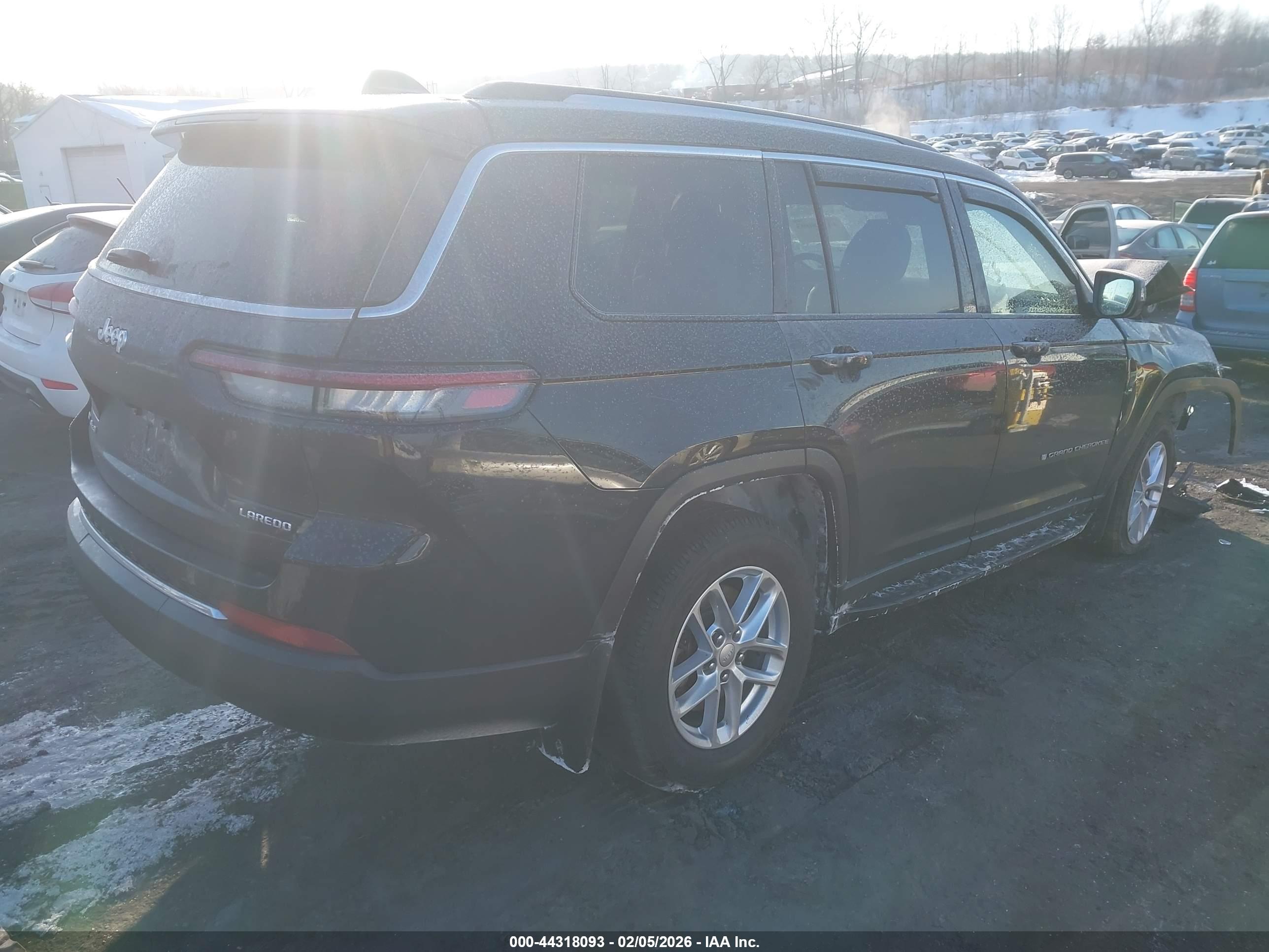 JEEP GRAND image 4