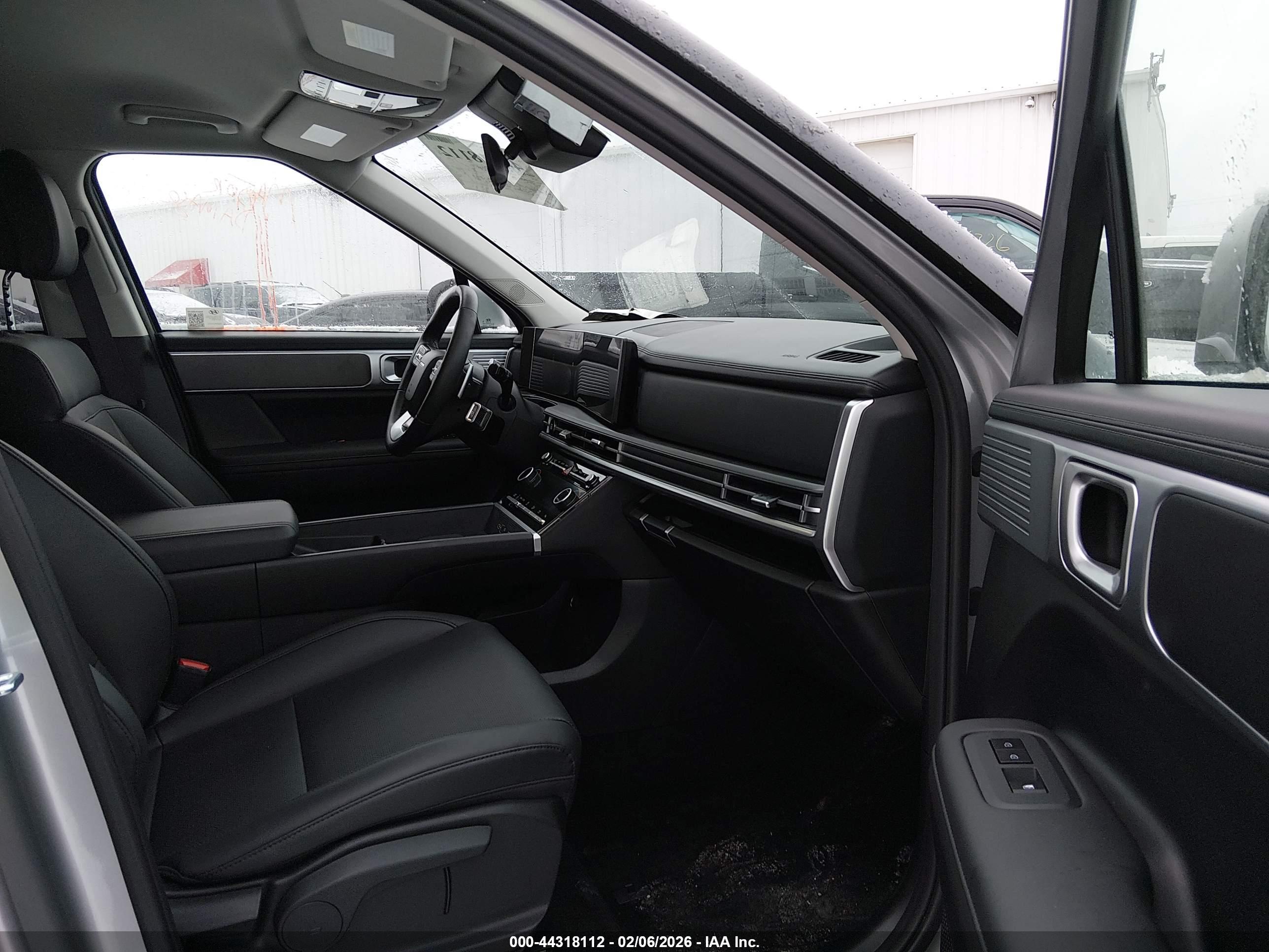 HYUNDAI SANTA image 5