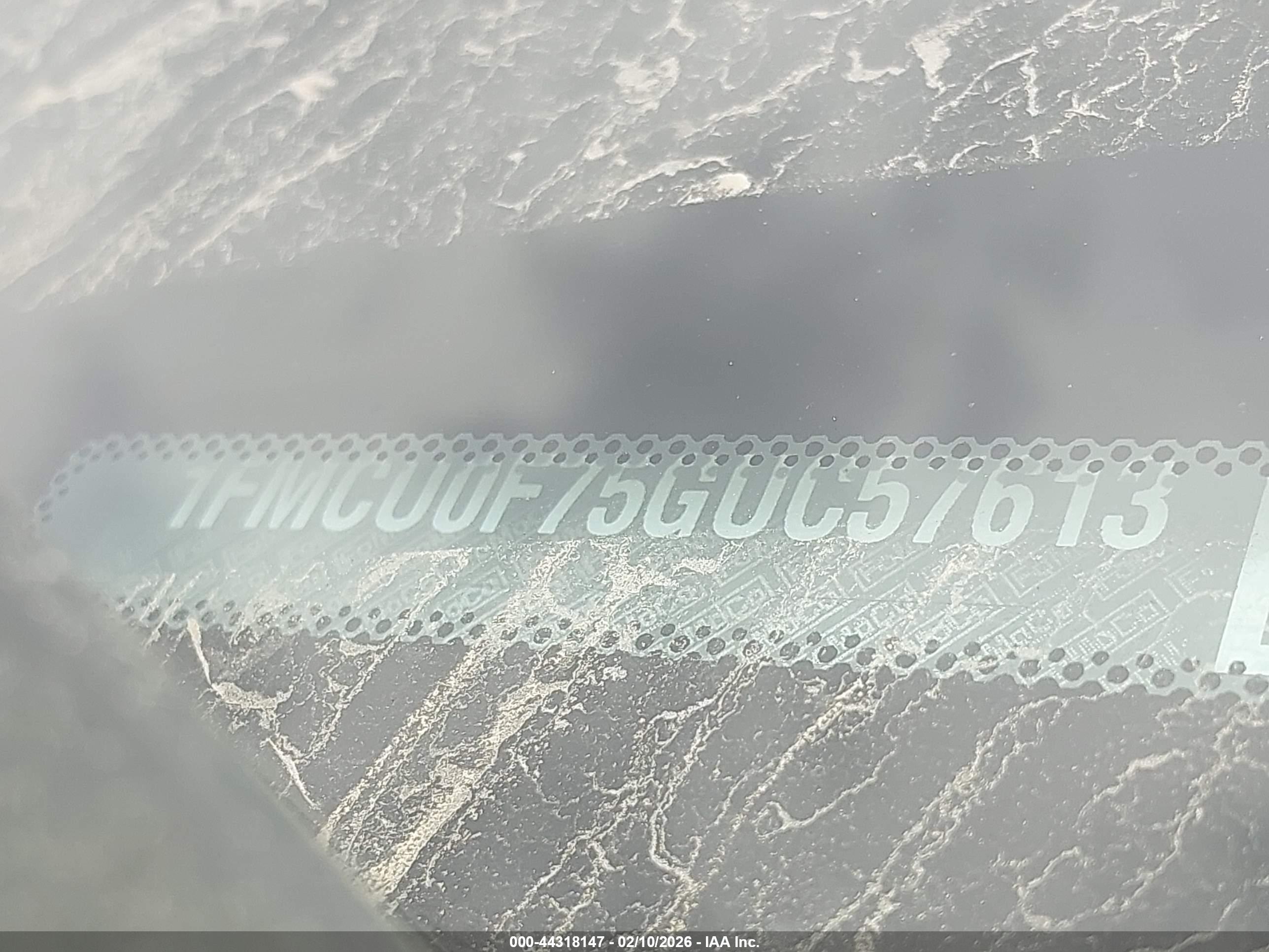 FORD ESCAPE image 9