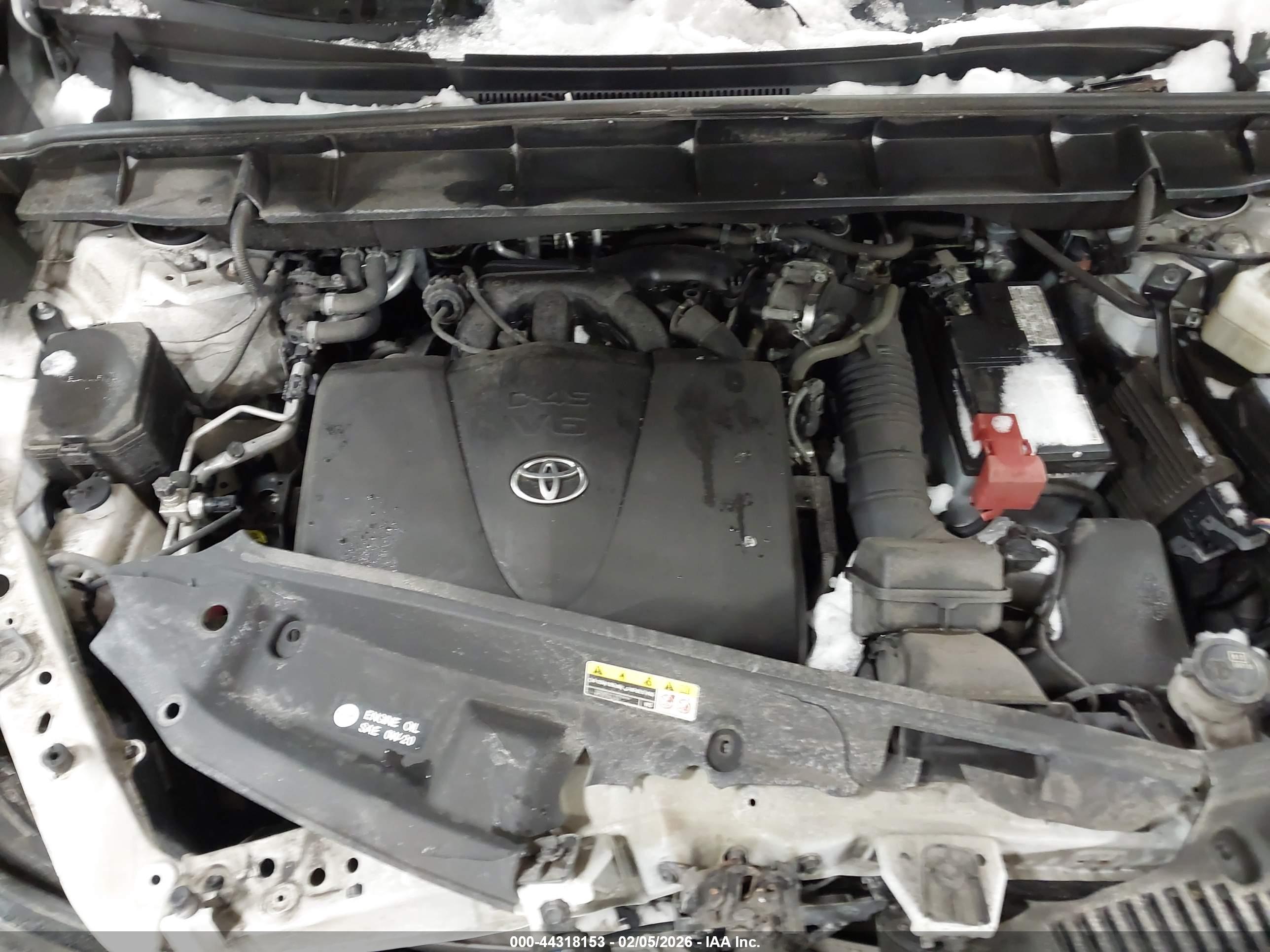 TOYOTA HIGHLANDER image 10