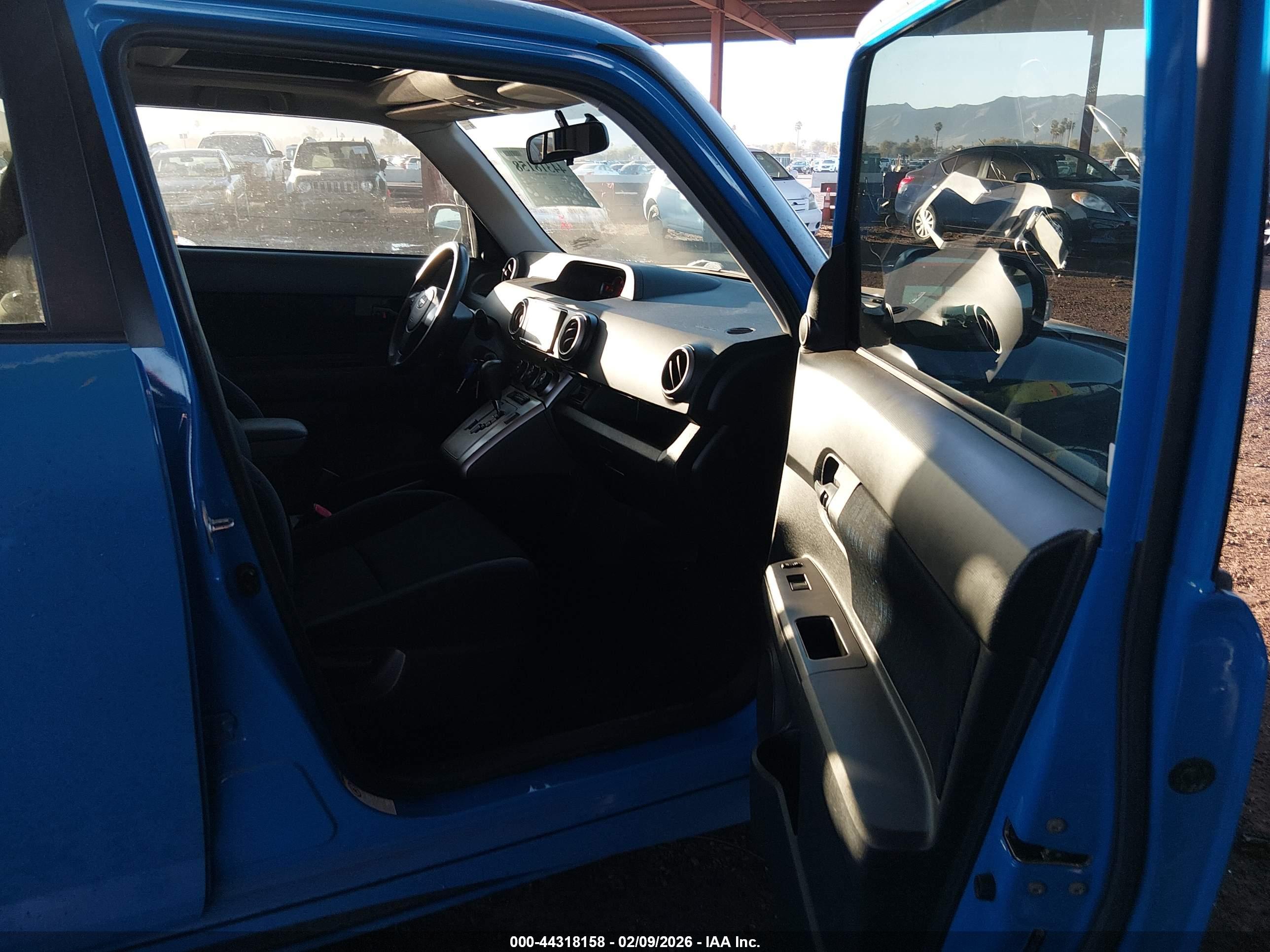 SCION XB image 5