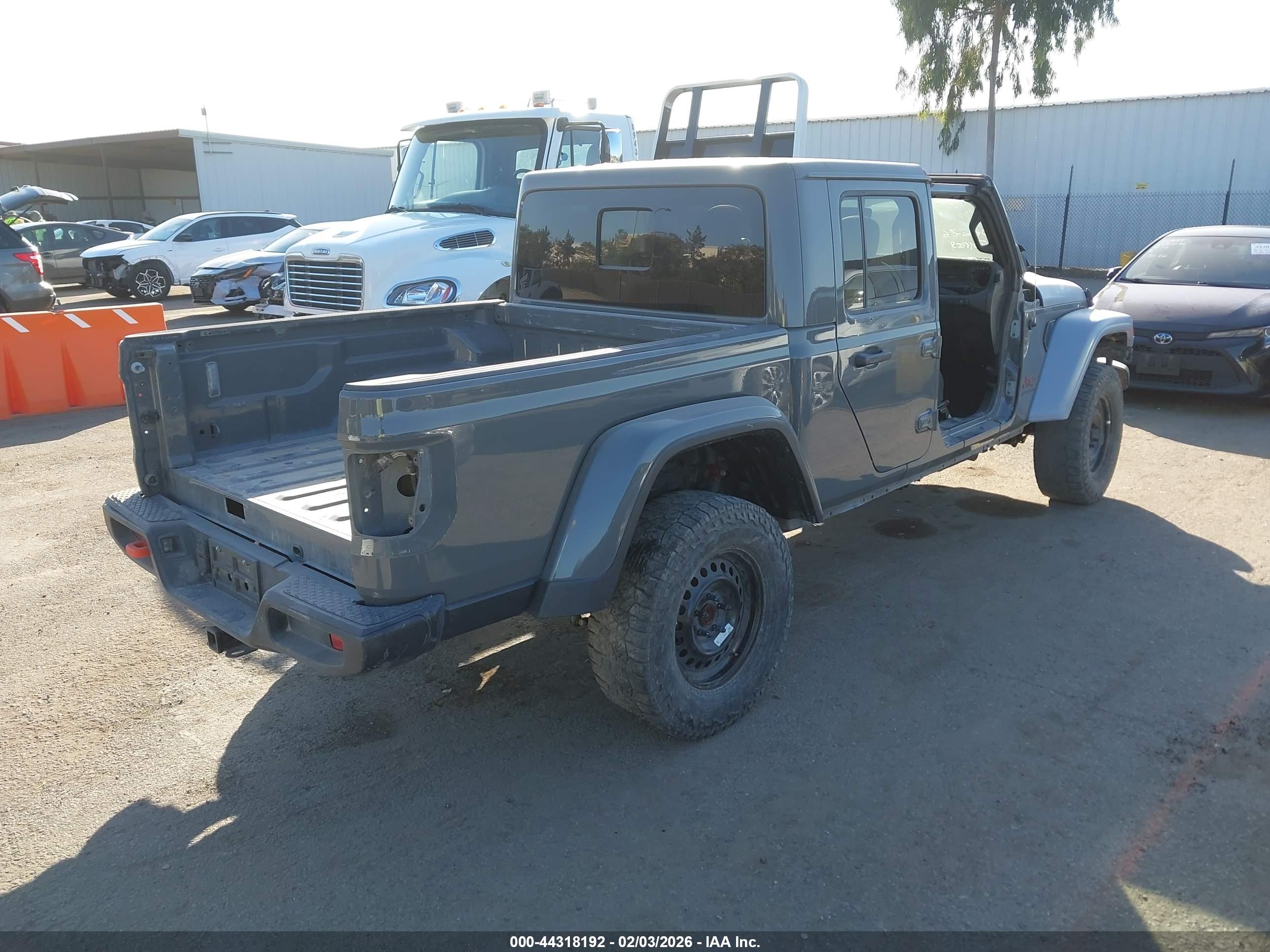 JEEP GLADIATOR image 4