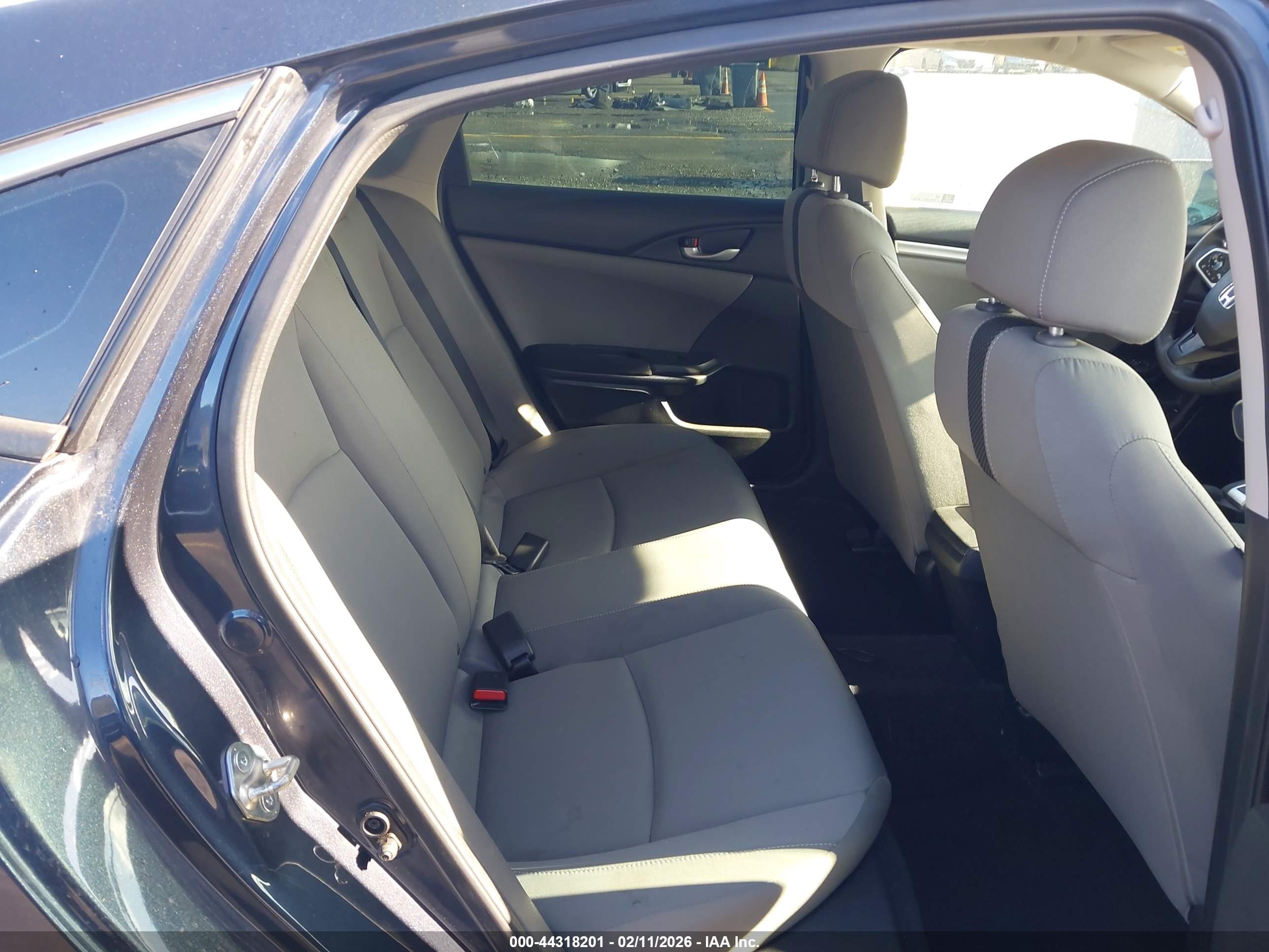 HONDA CIVIC image 8