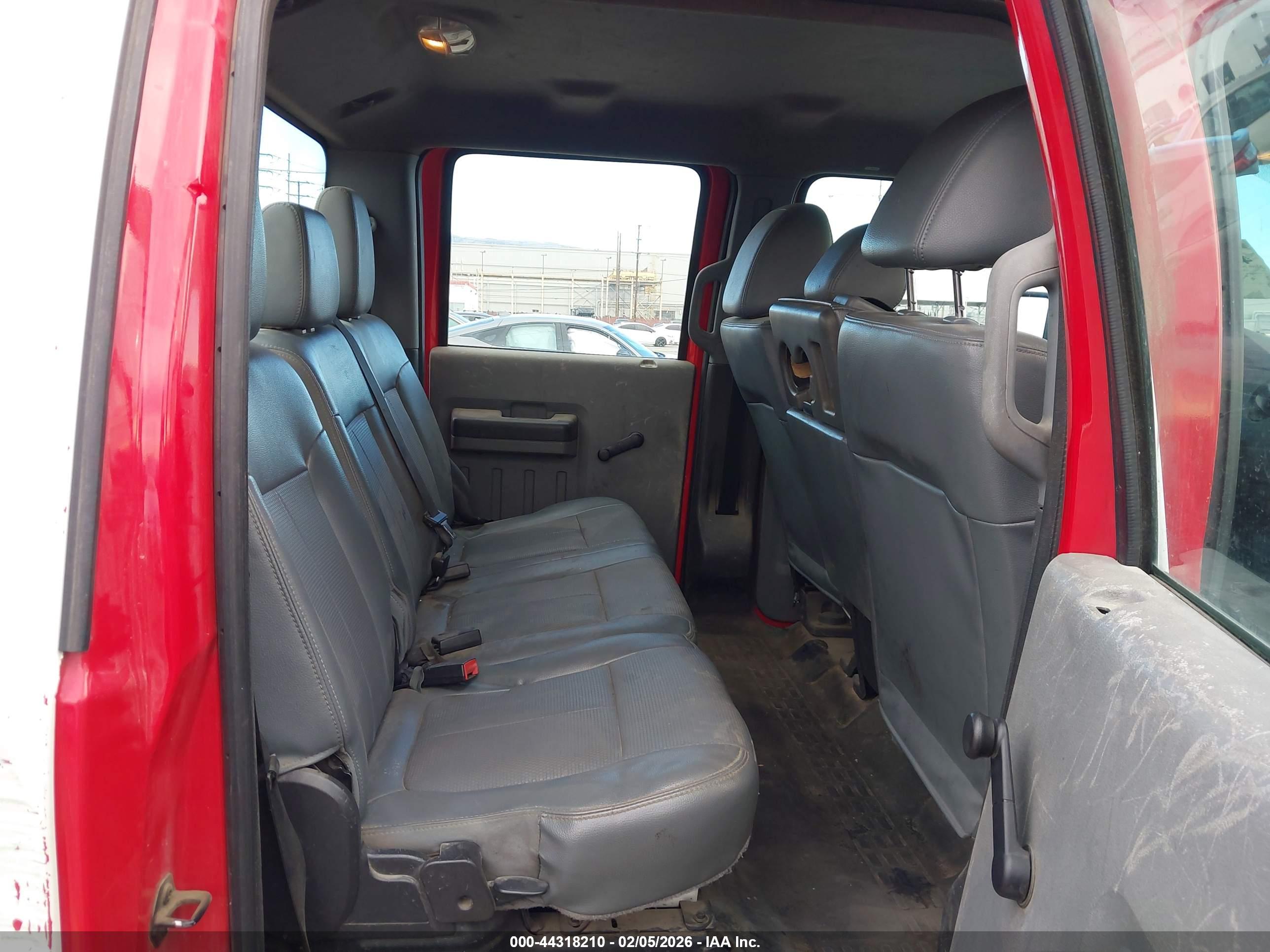 FORD F-250 image 8