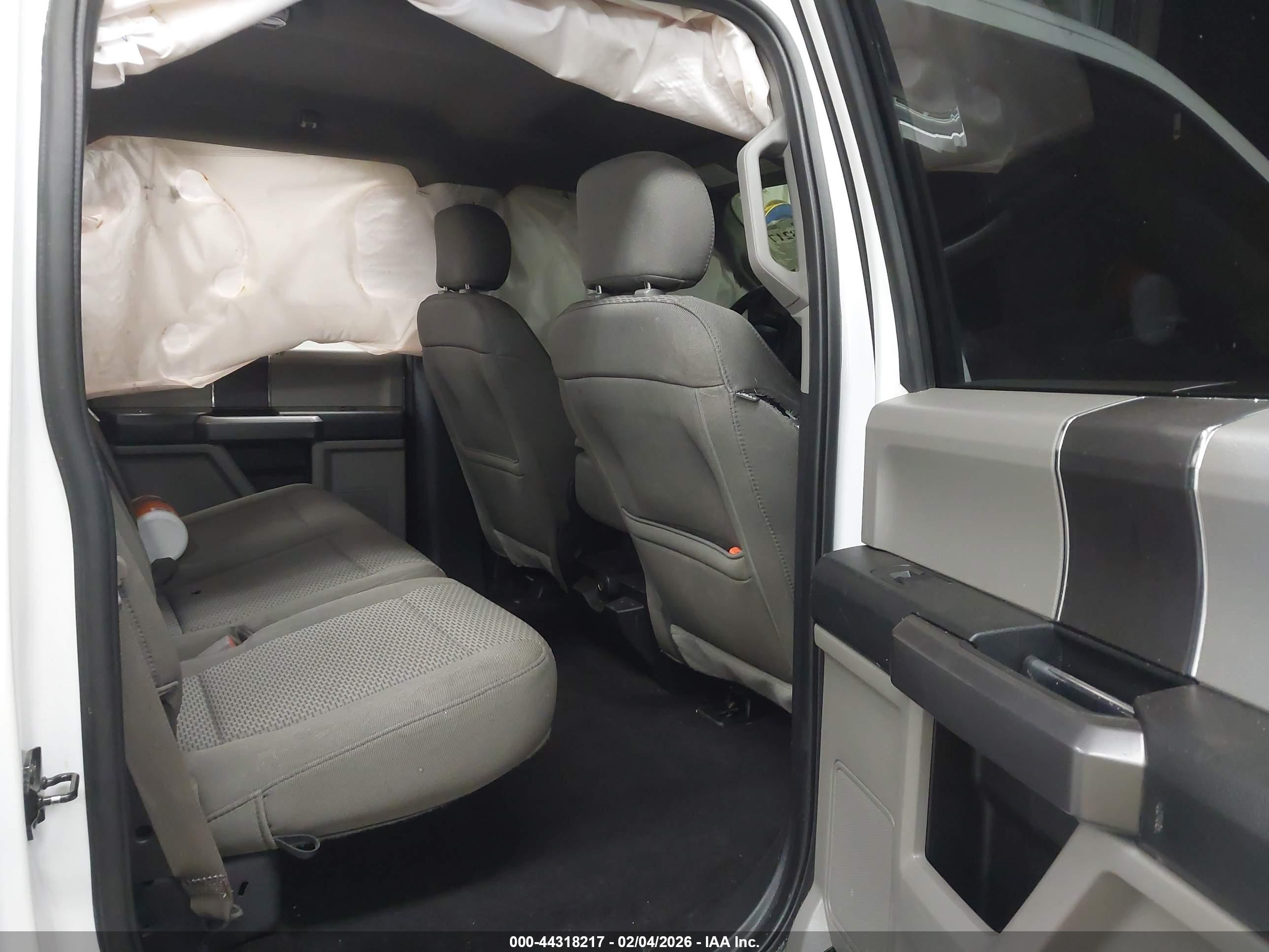 FORD F-150 image 8