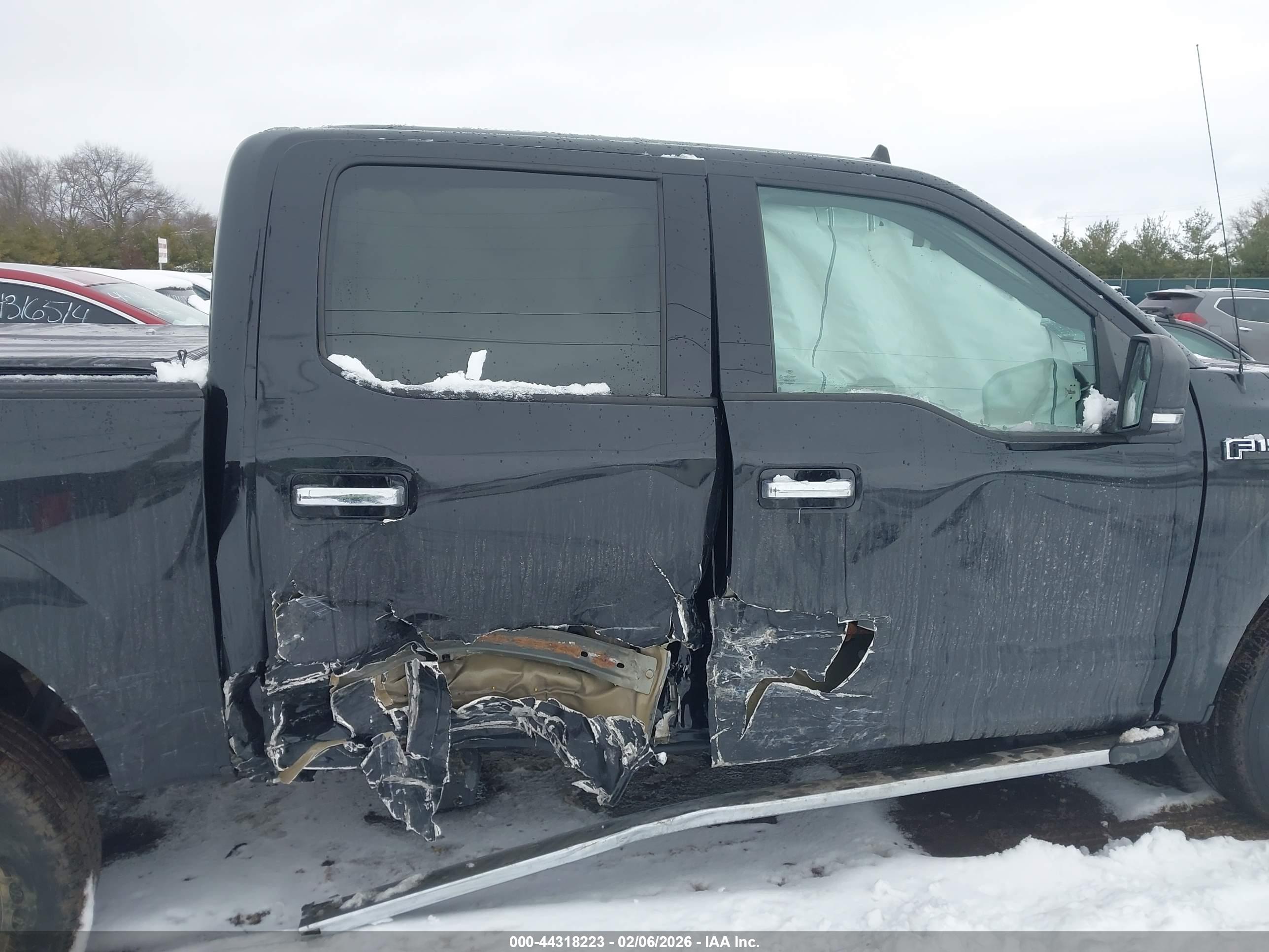 FORD F-150 image 6