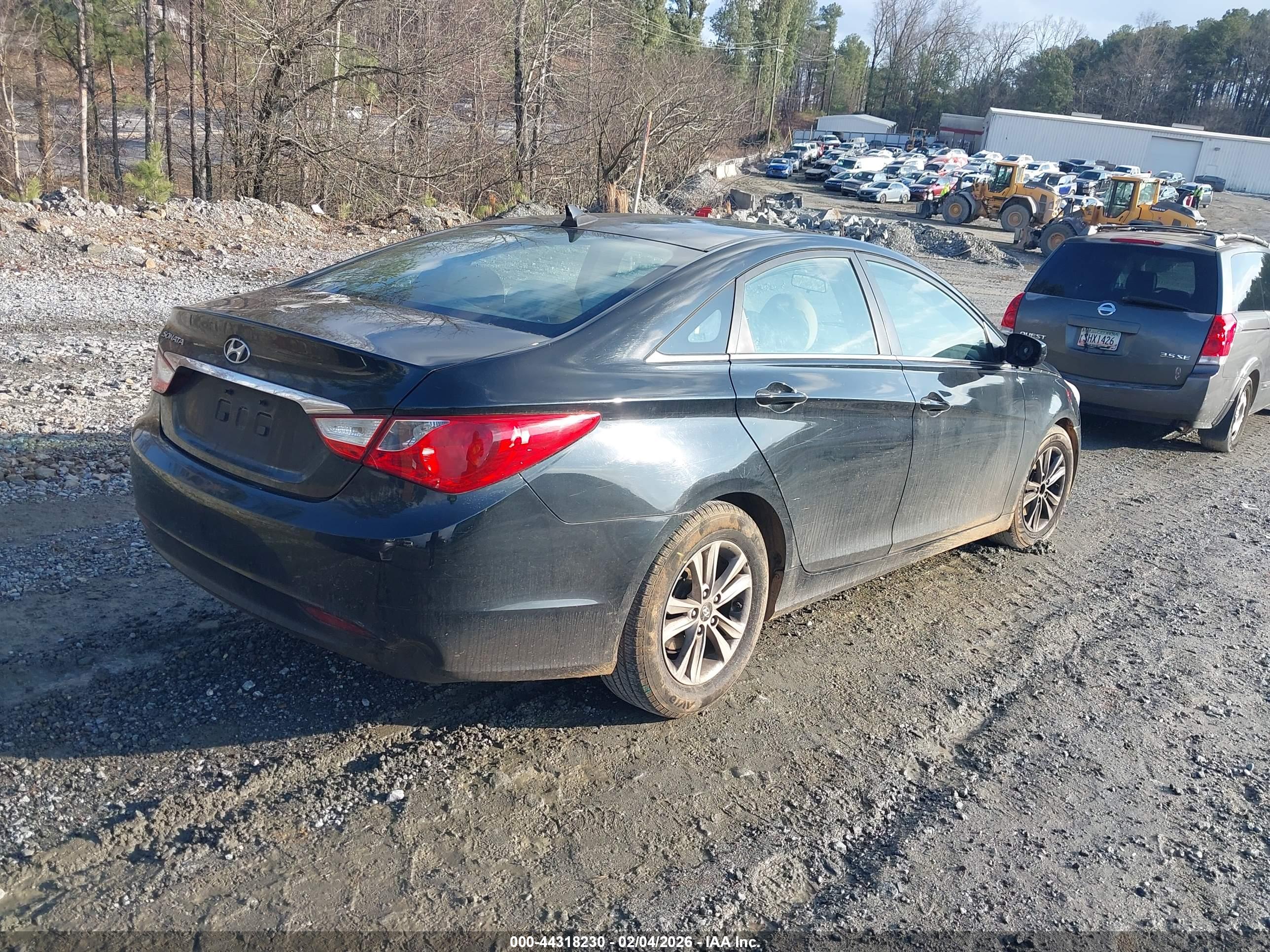 HYUNDAI SONATA image 4