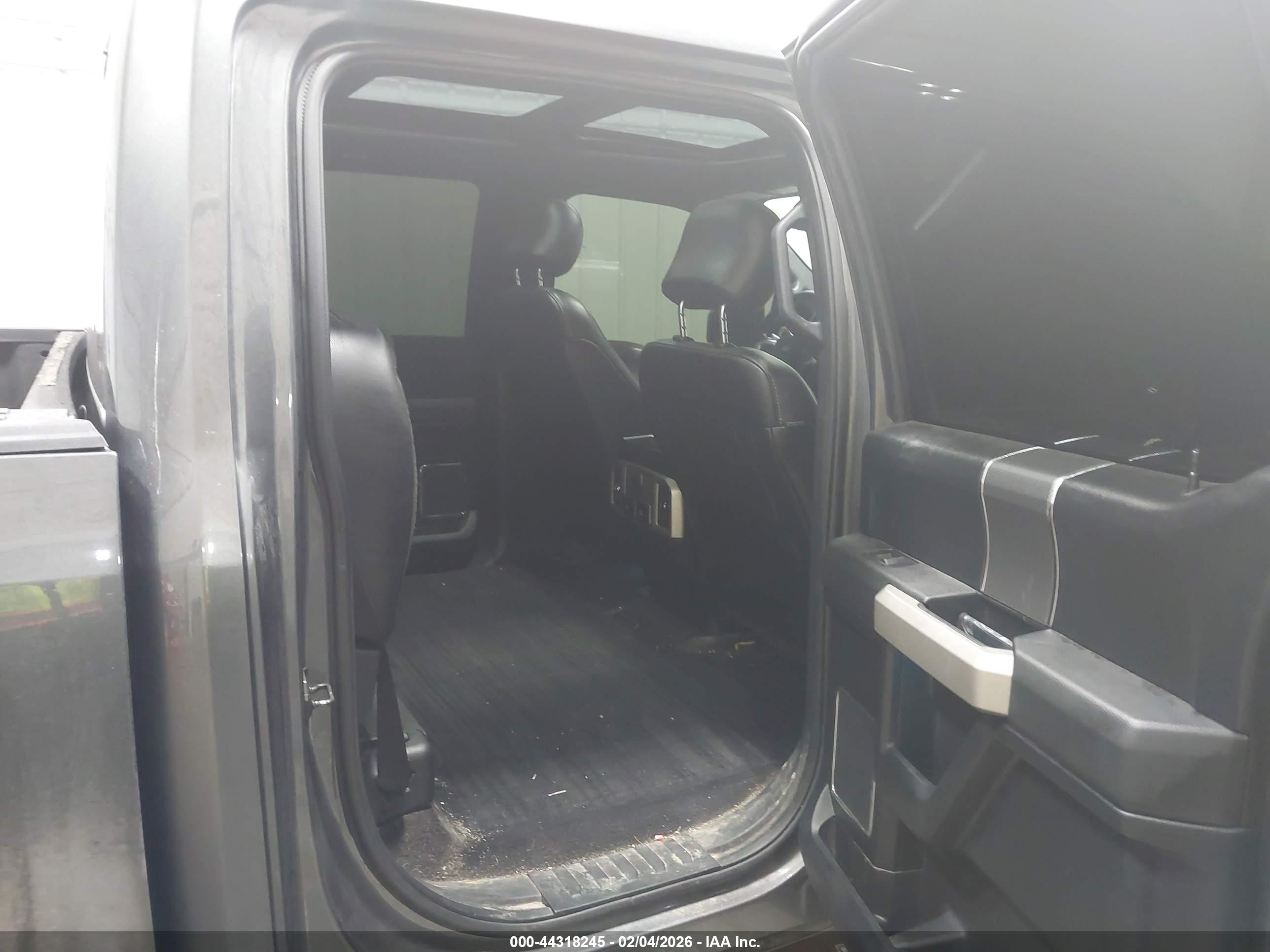 FORD F-150 image 8