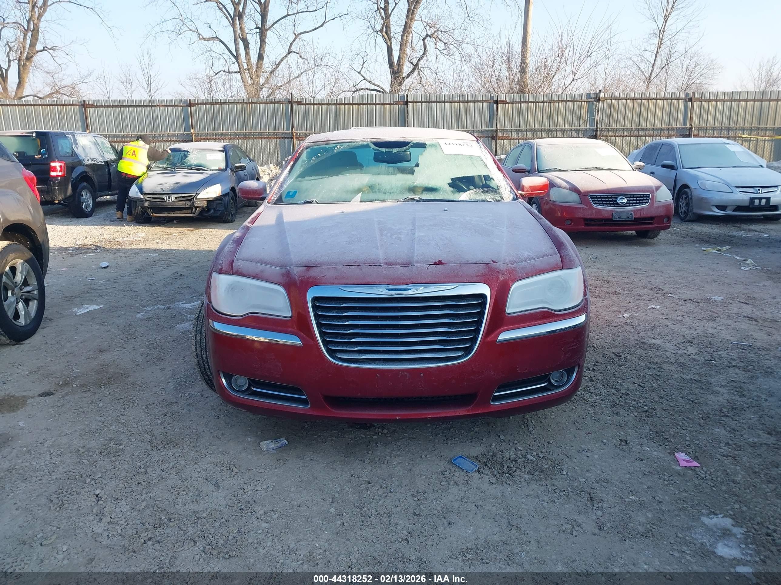 CHRYSLER 300 image 6