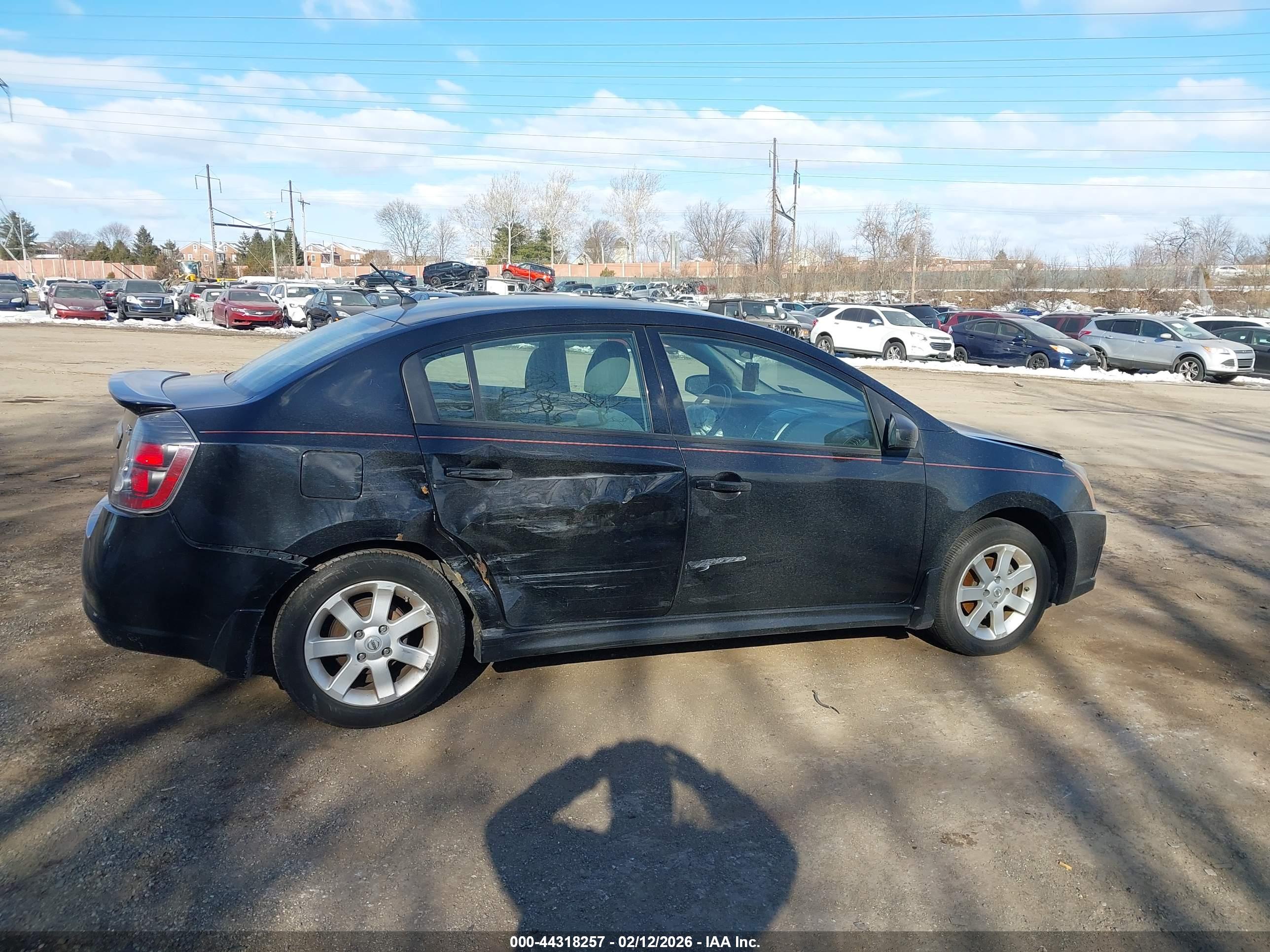 NISSAN SENTRA image 6