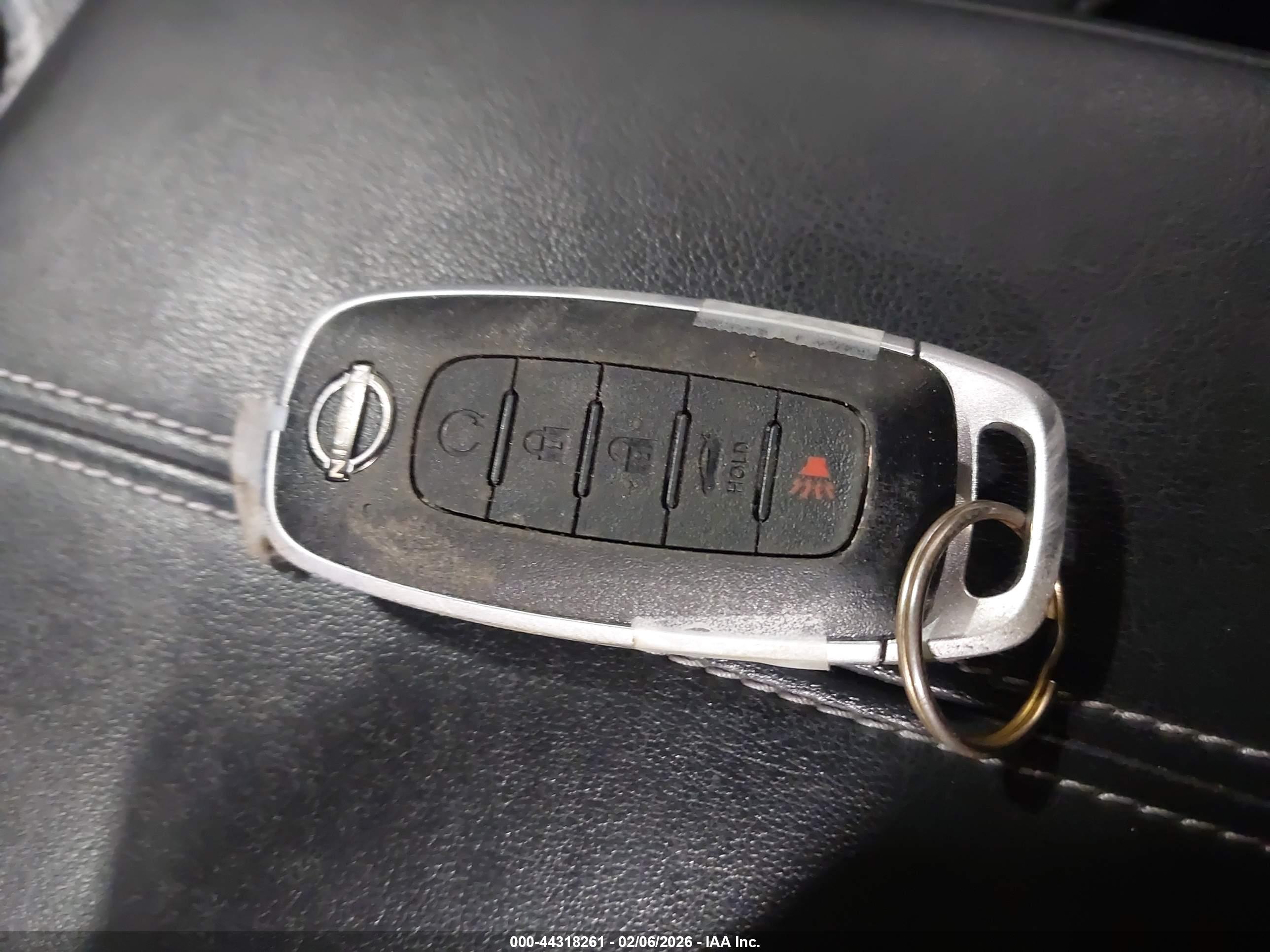 NISSAN SENTRA image 11