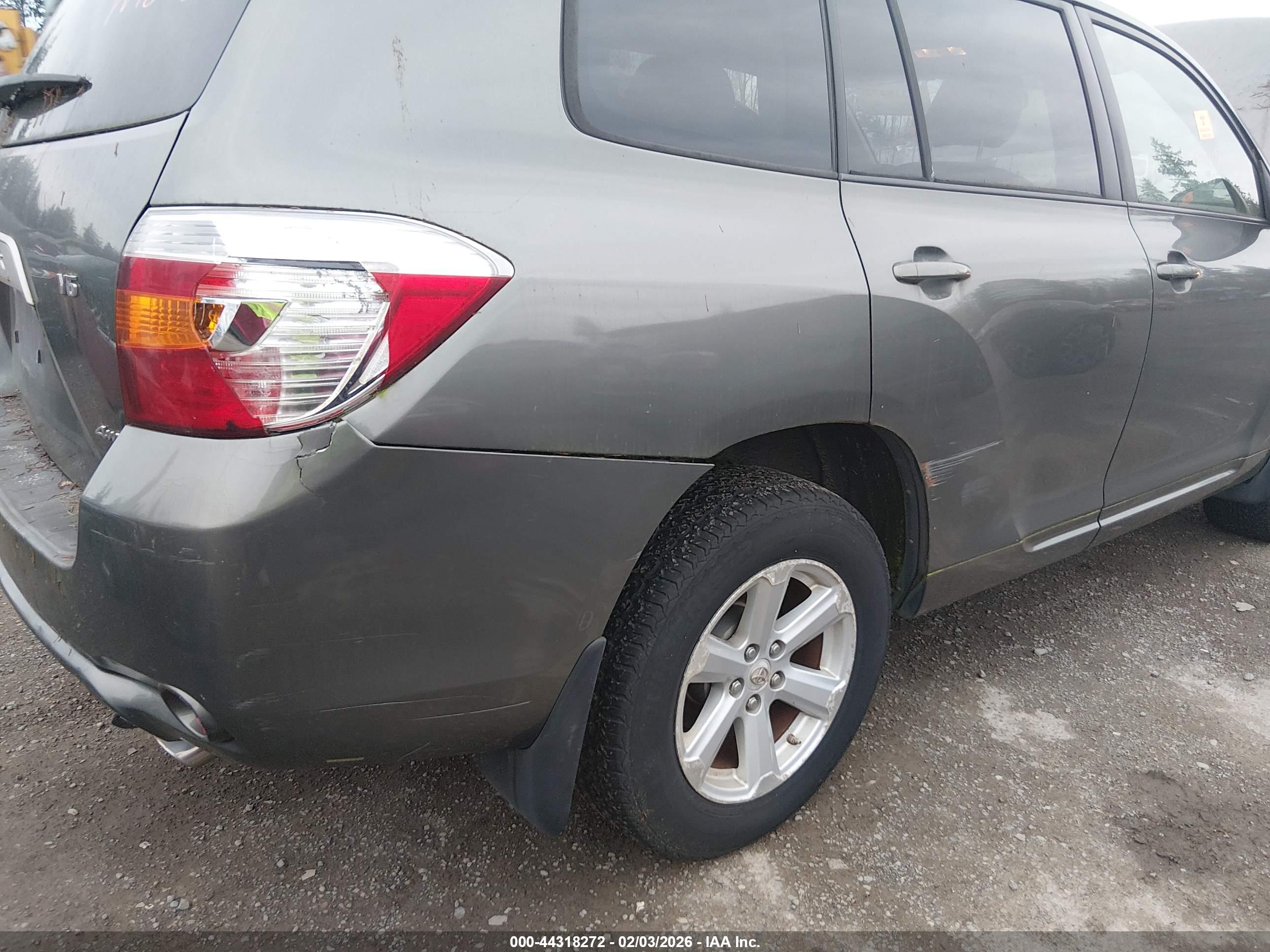 TOYOTA HIGHLANDER image 6