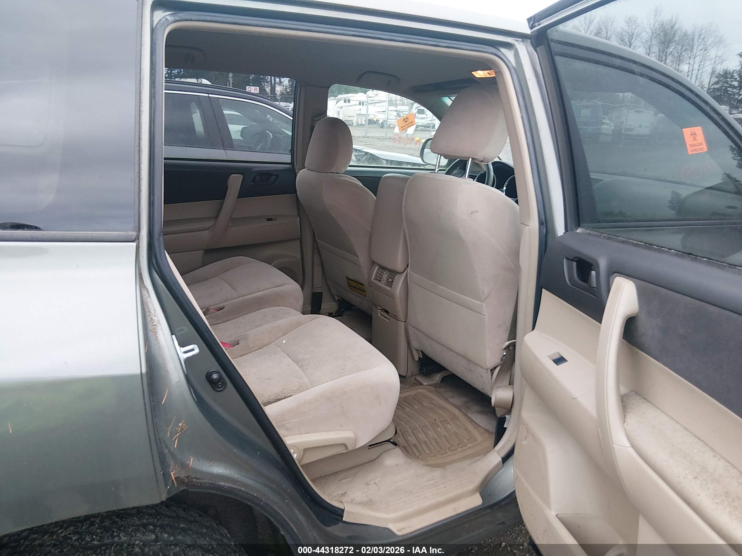 TOYOTA HIGHLANDER image 8