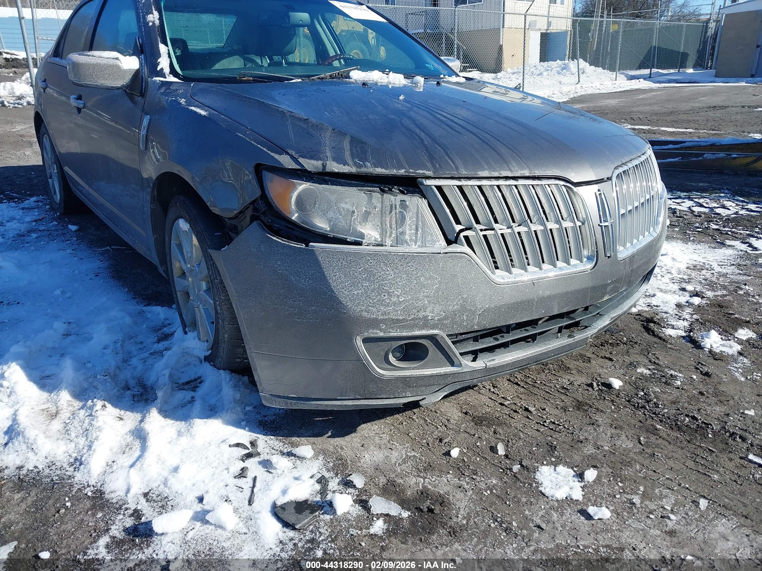 LINCOLN MKZ image 6