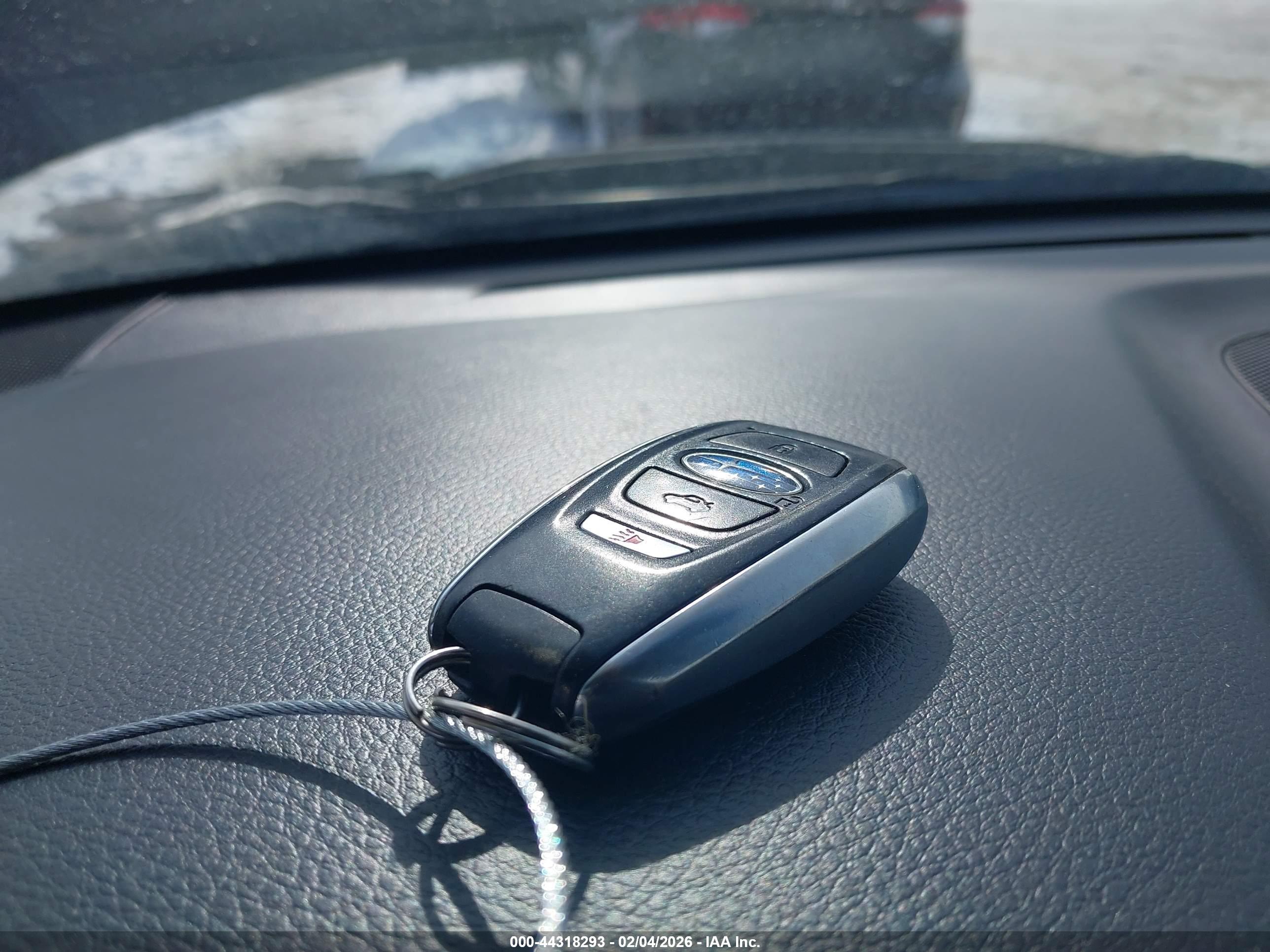 SUBARU OUTBACK image 11