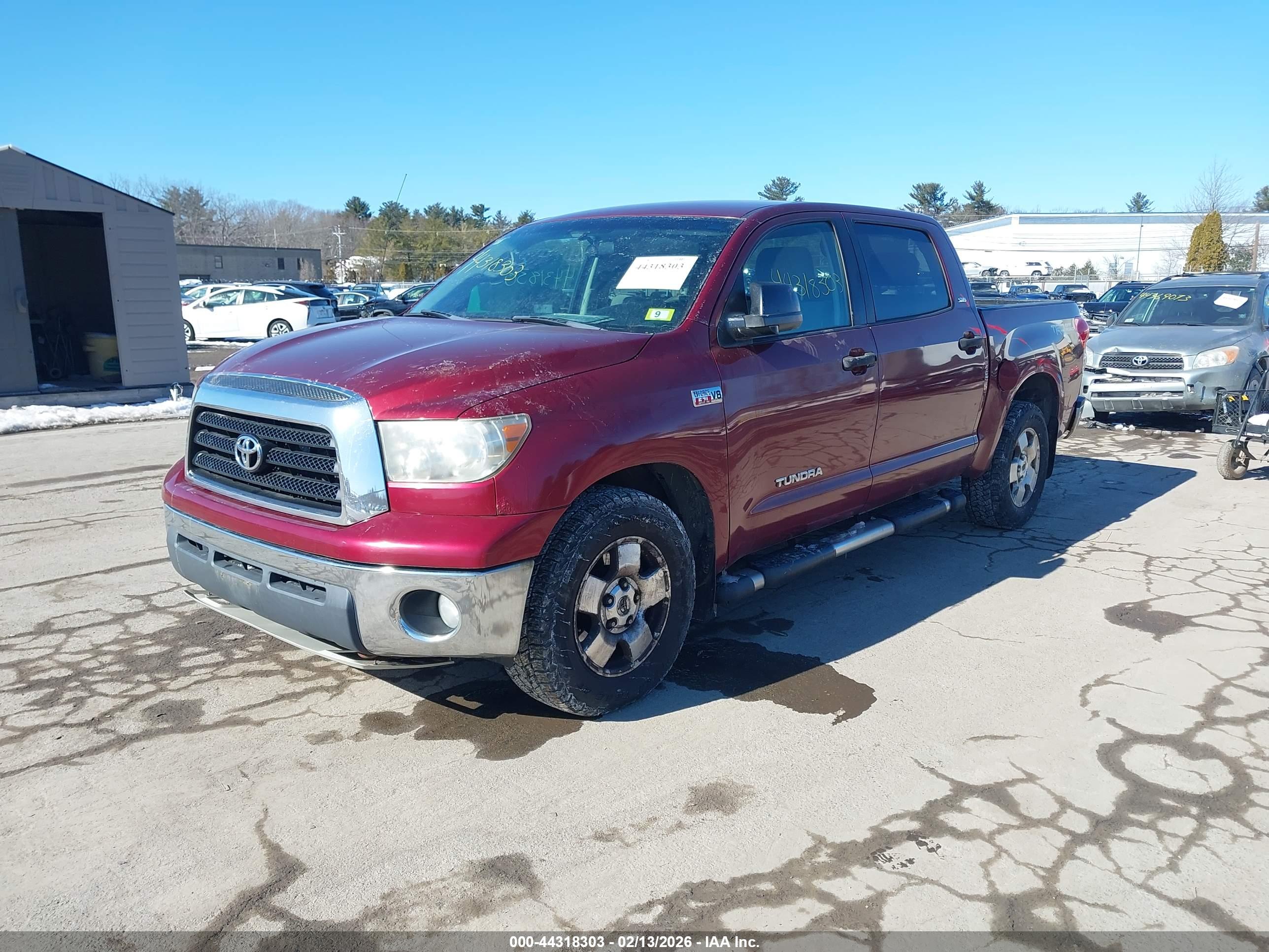 TOYOTA TUNDRA image 2