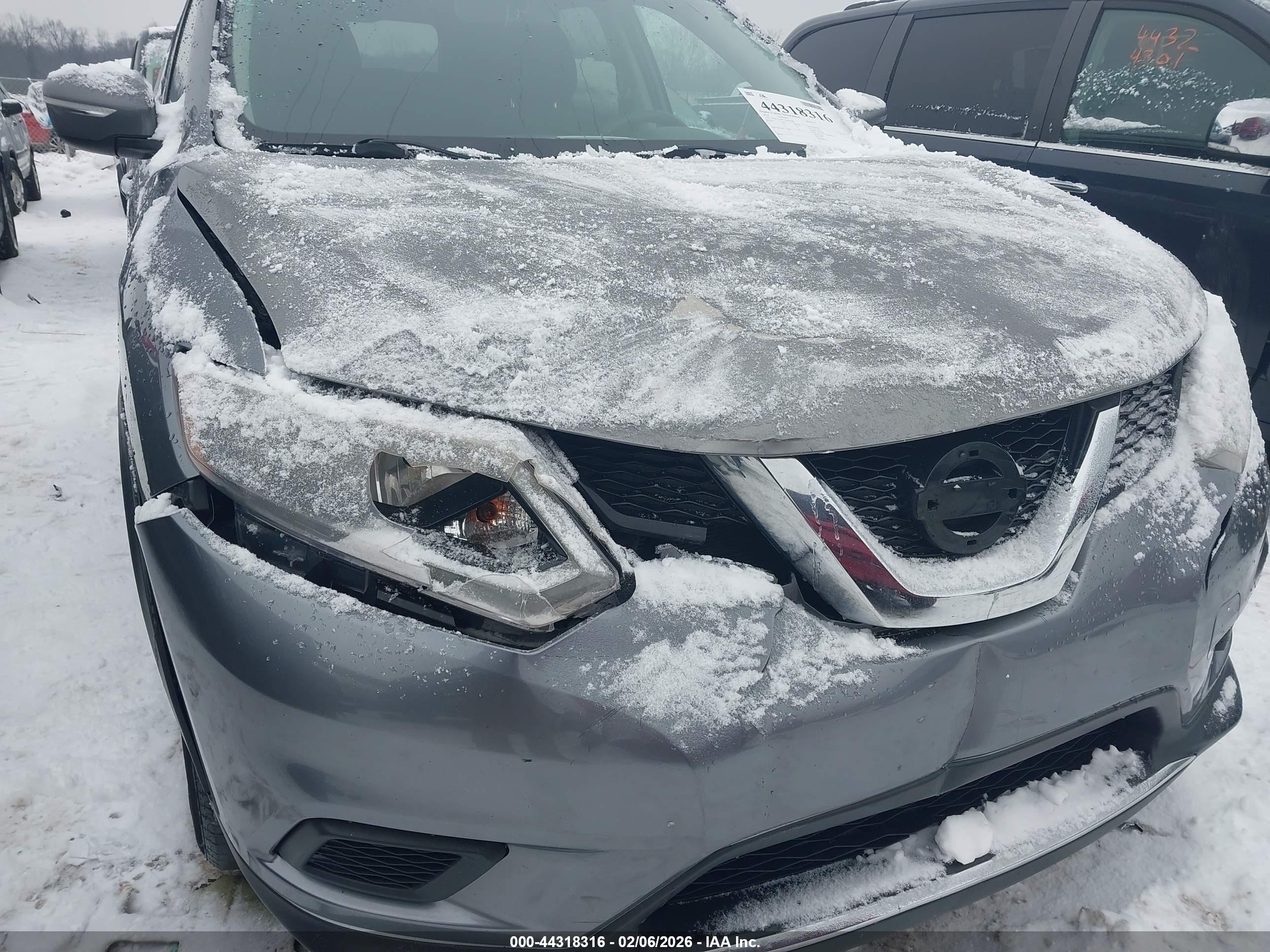 NISSAN ROGUE image 6