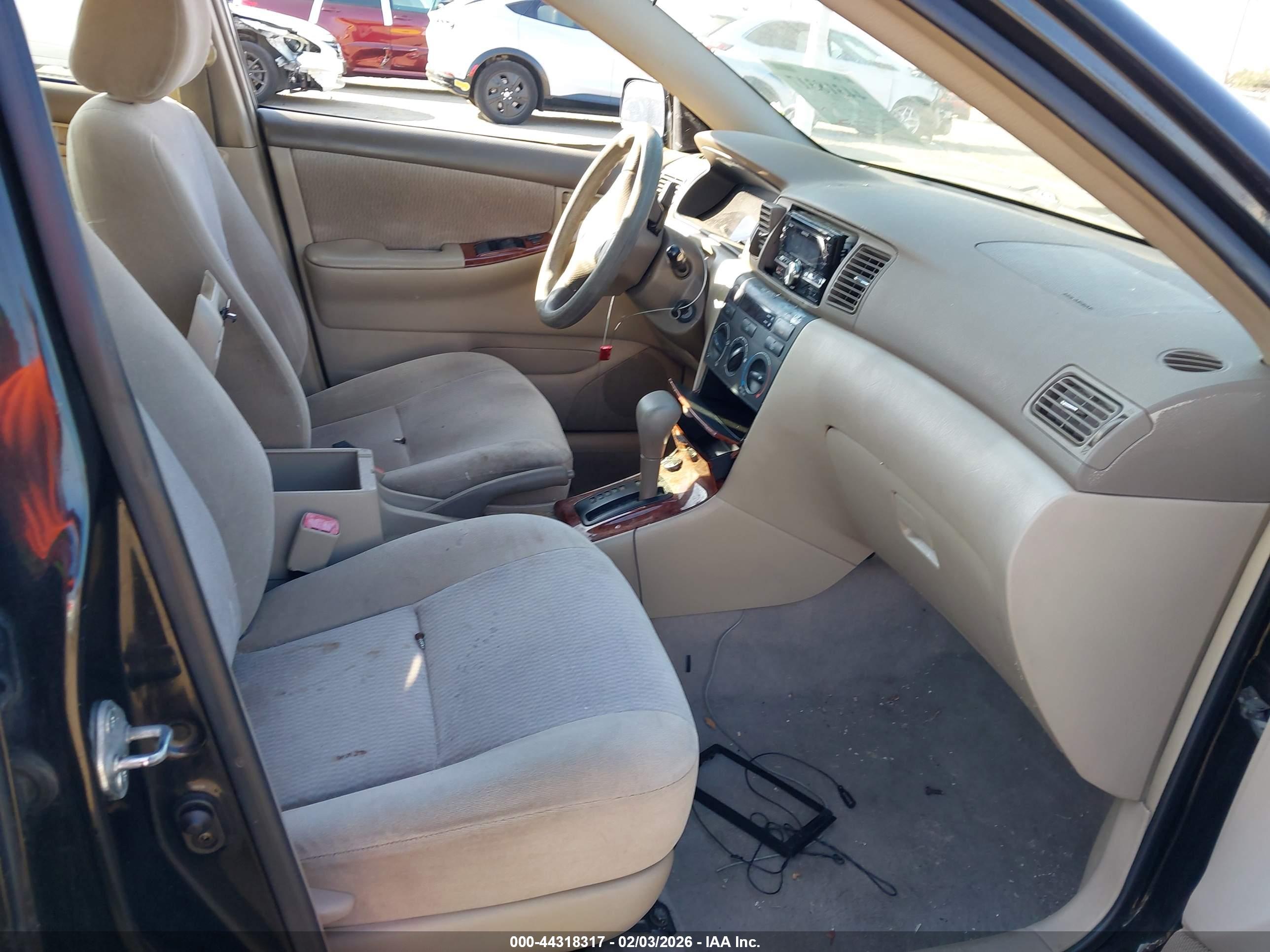 TOYOTA COROLLA image 5