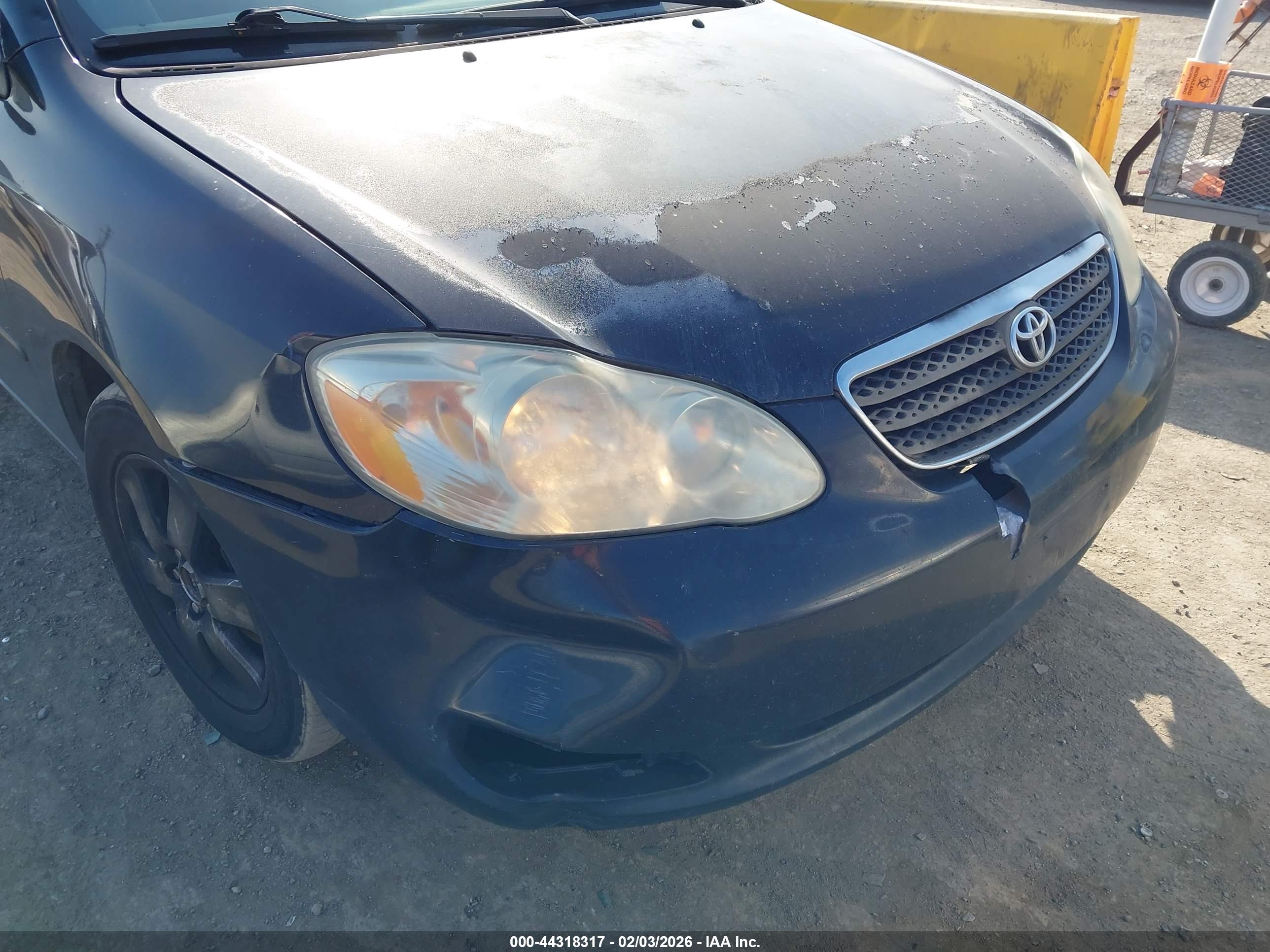 TOYOTA COROLLA image 6