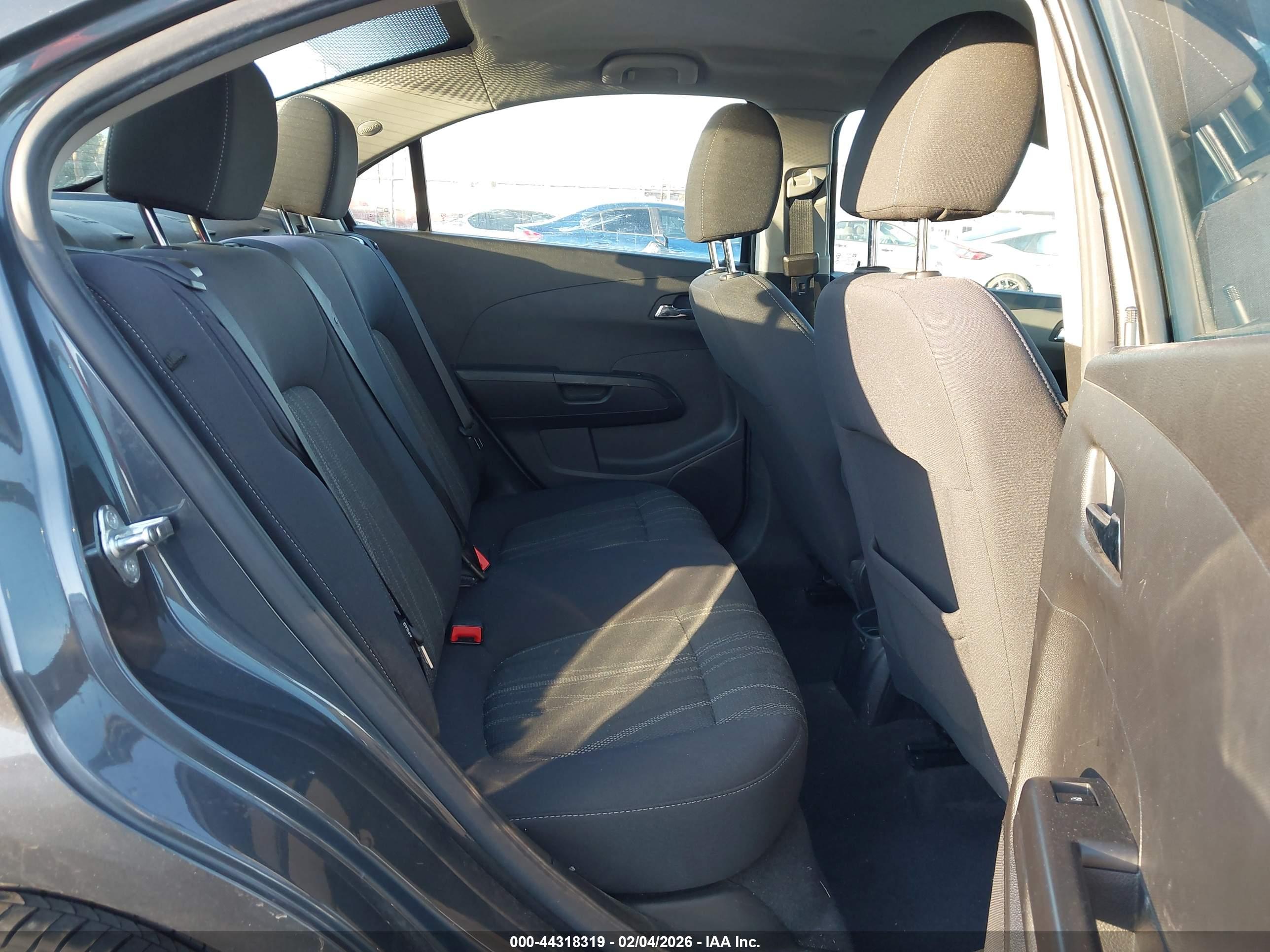 CHEVROLET SONIC image 8