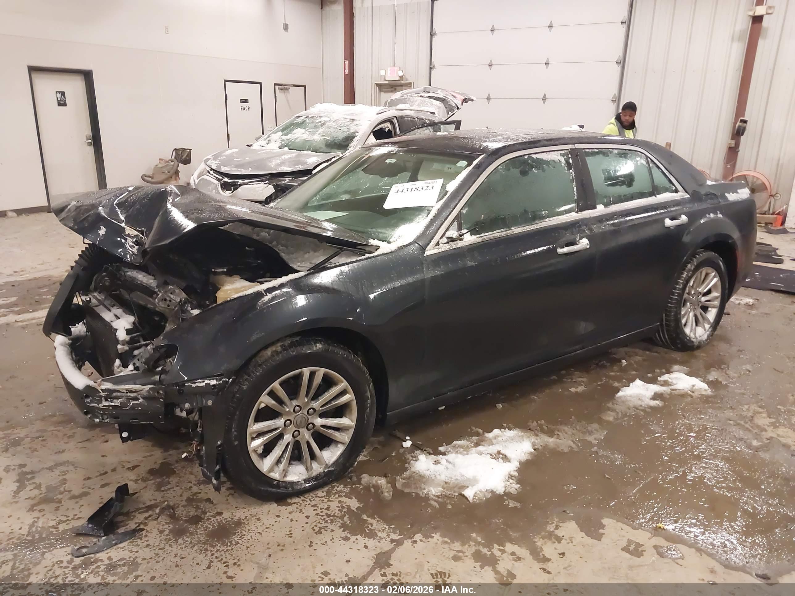 CHRYSLER 300C image 2