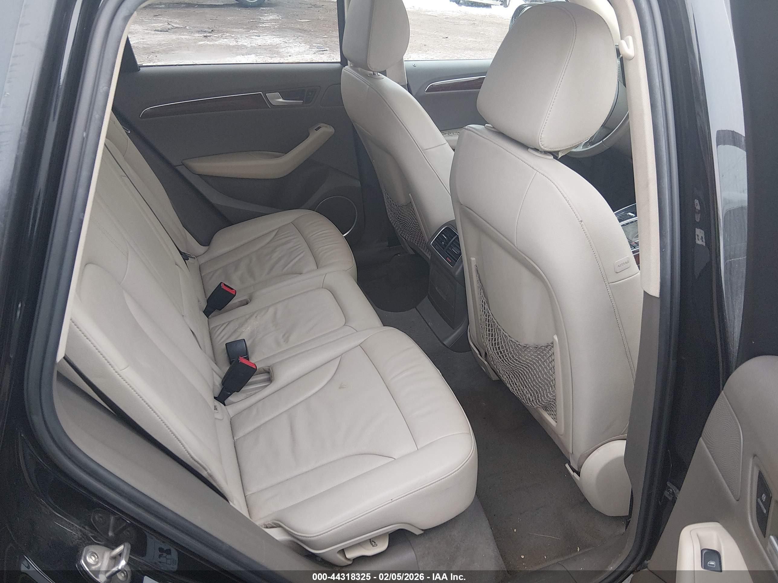 AUDI Q5 image 8