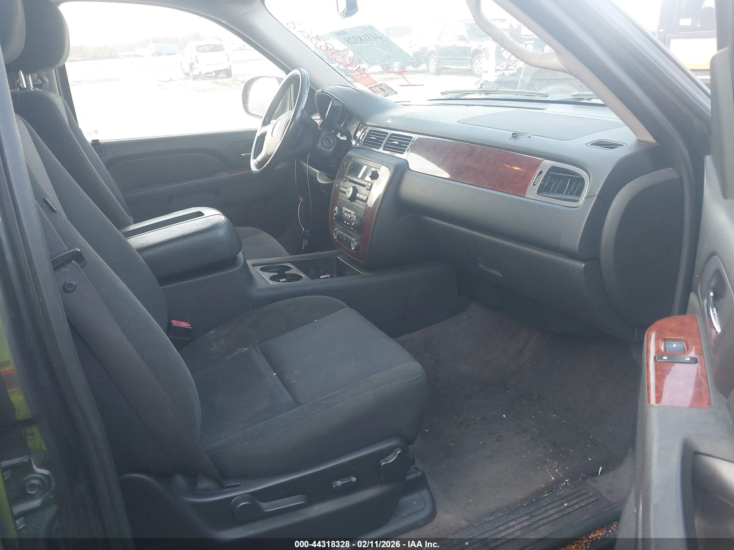 CHEVROLET AVALANCHE image 5