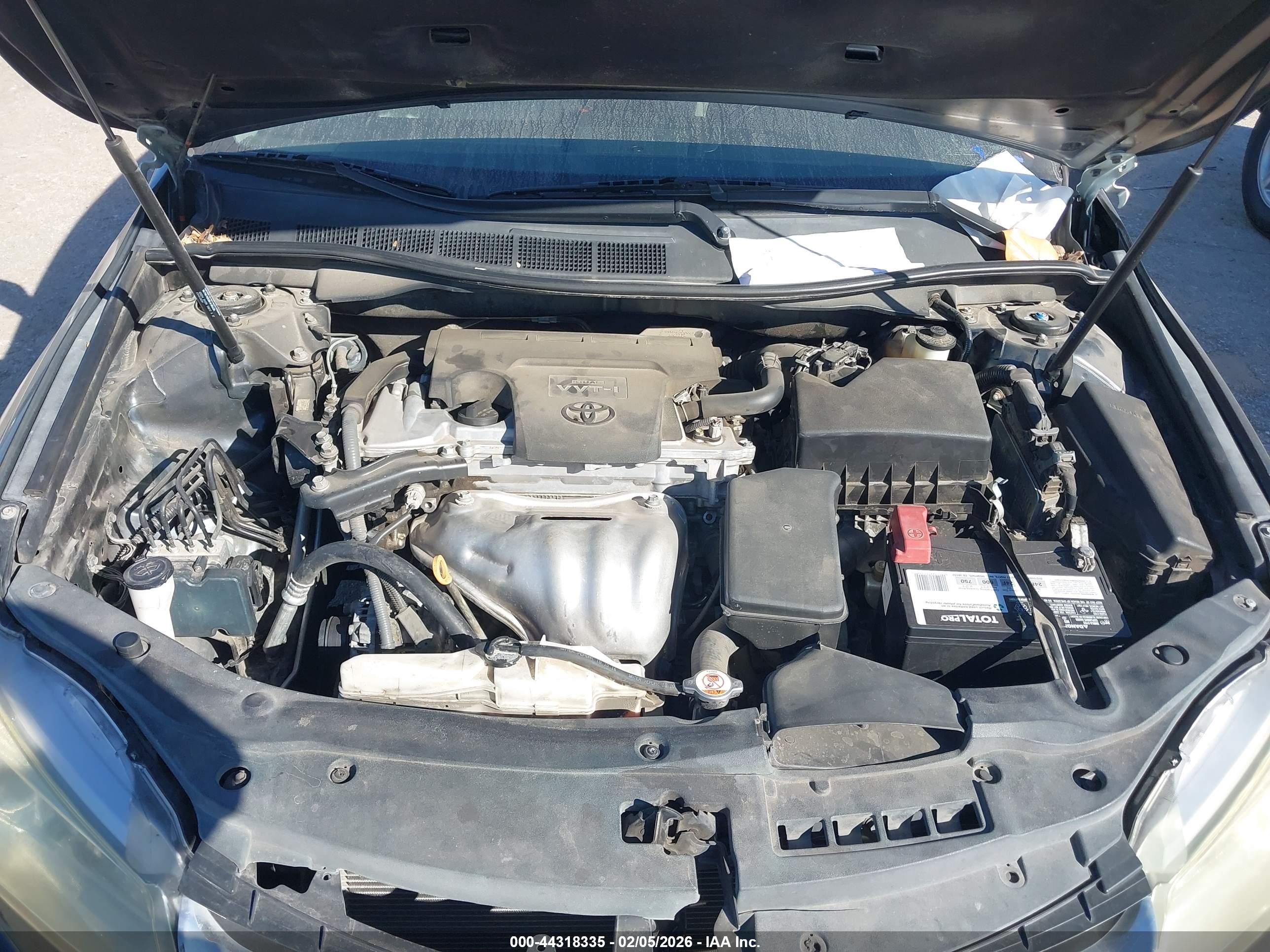 TOYOTA CAMRY image 10