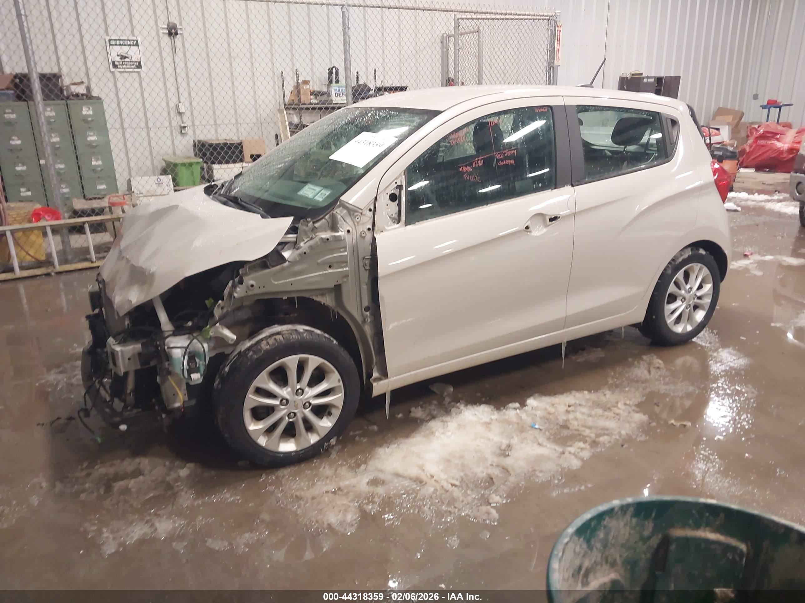 CHEVROLET SPARK image 2