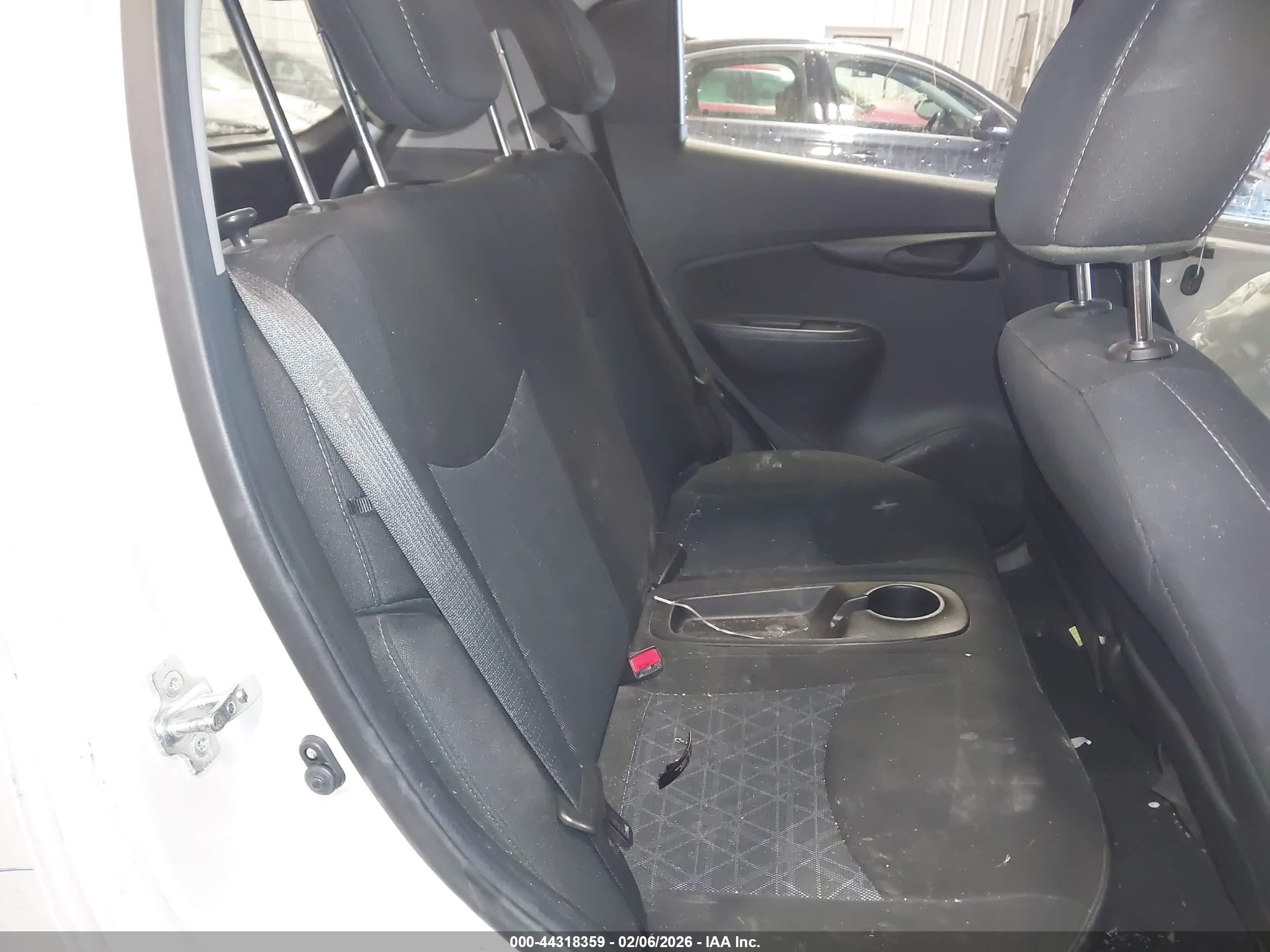 CHEVROLET SPARK image 8