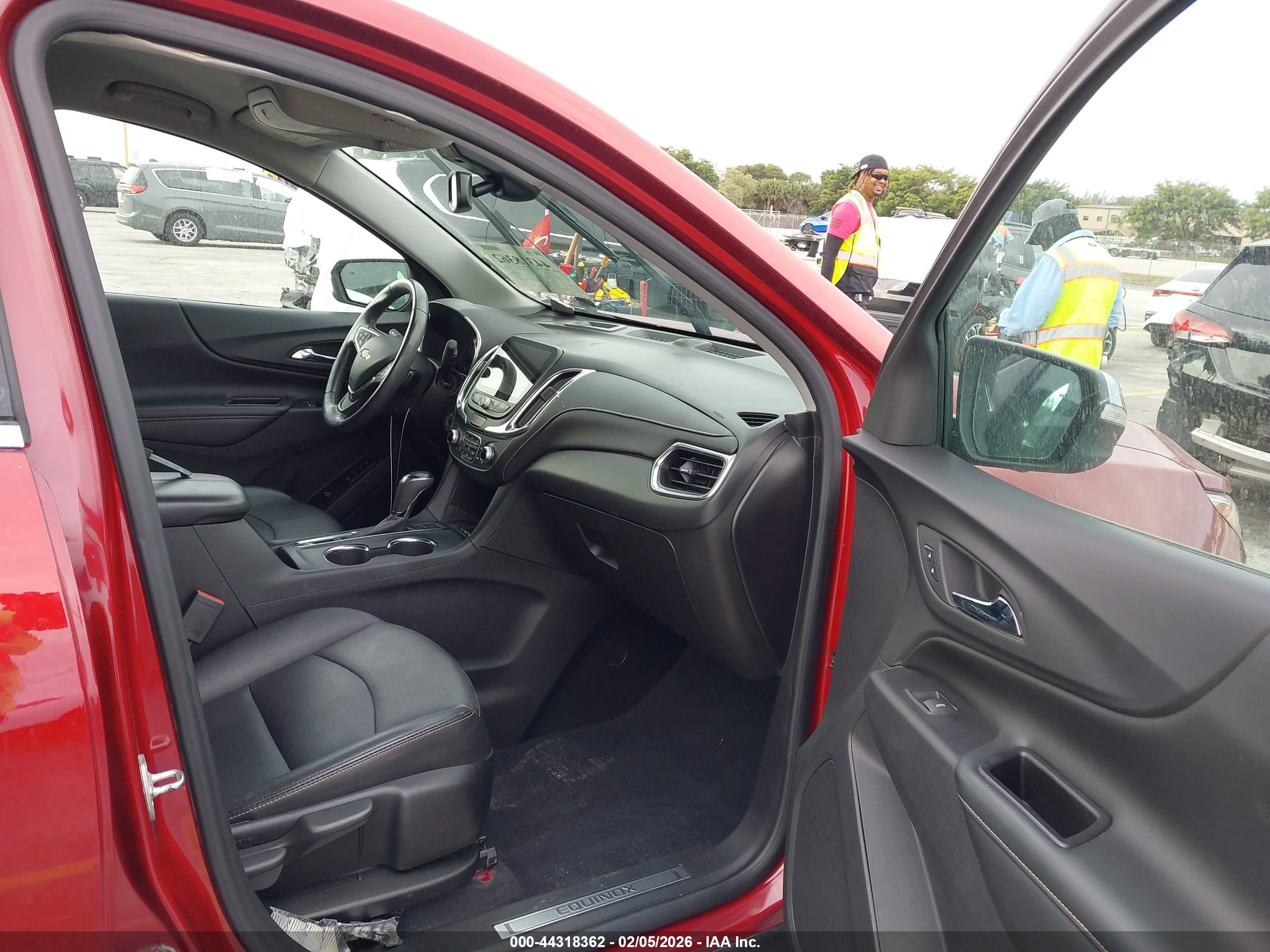 CHEVROLET EQUINOX image 5