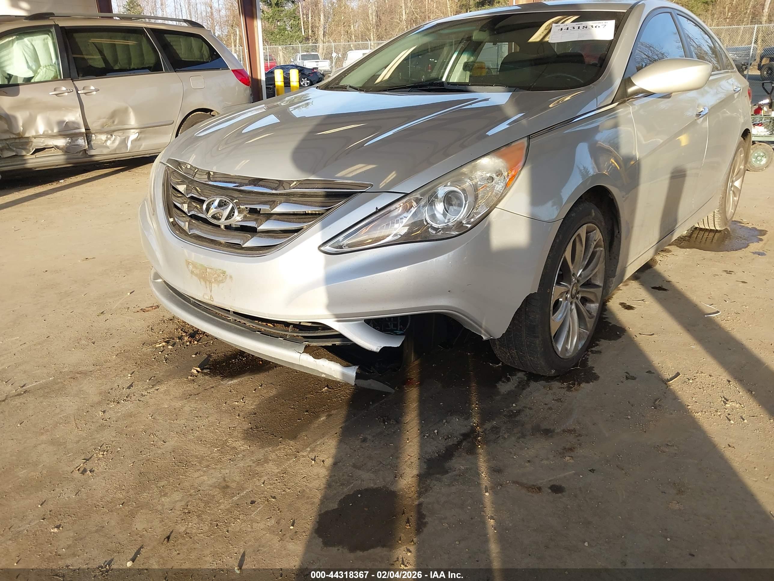 HYUNDAI SONATA image 6