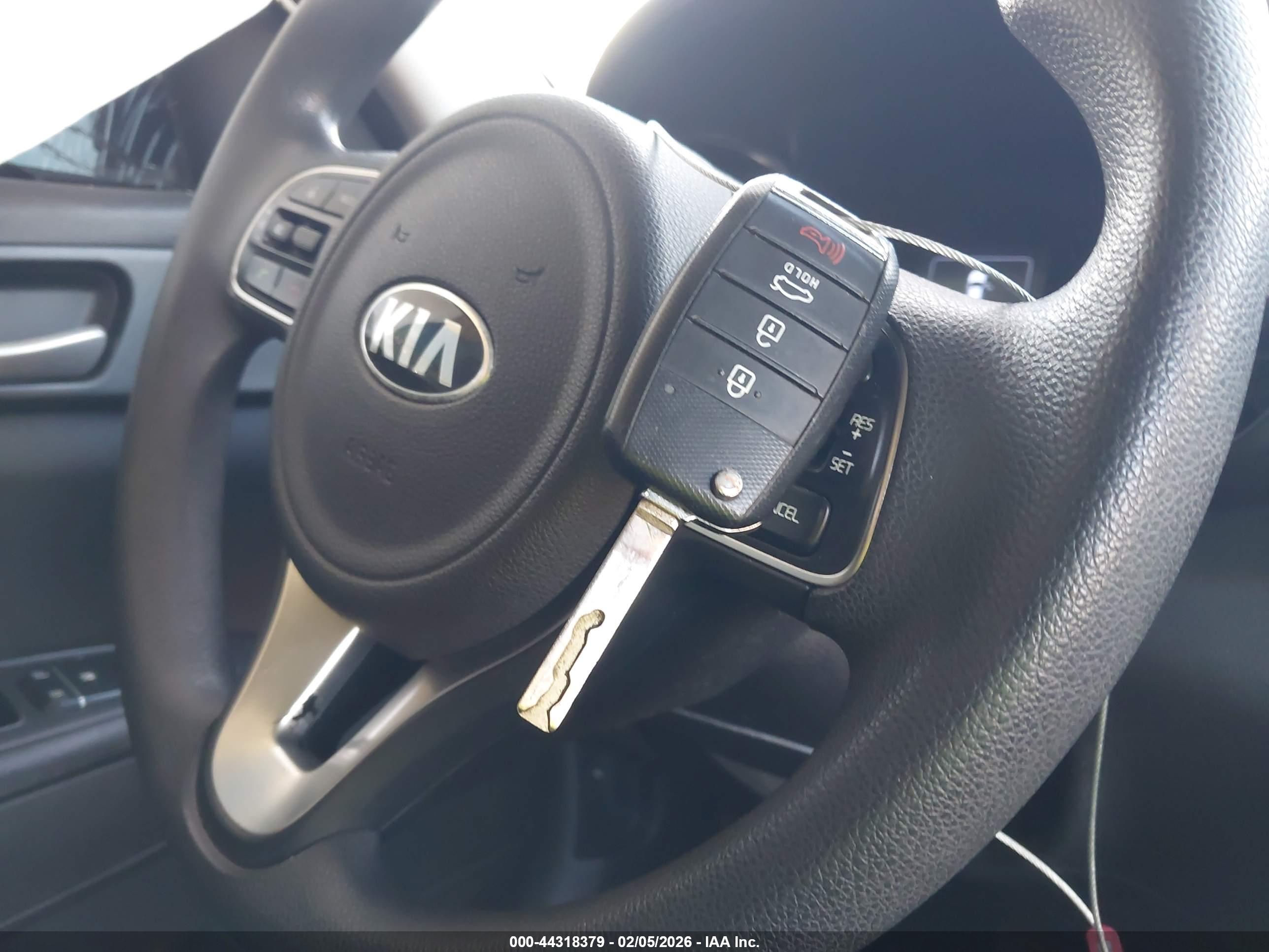 KIA OPTIMA image 11