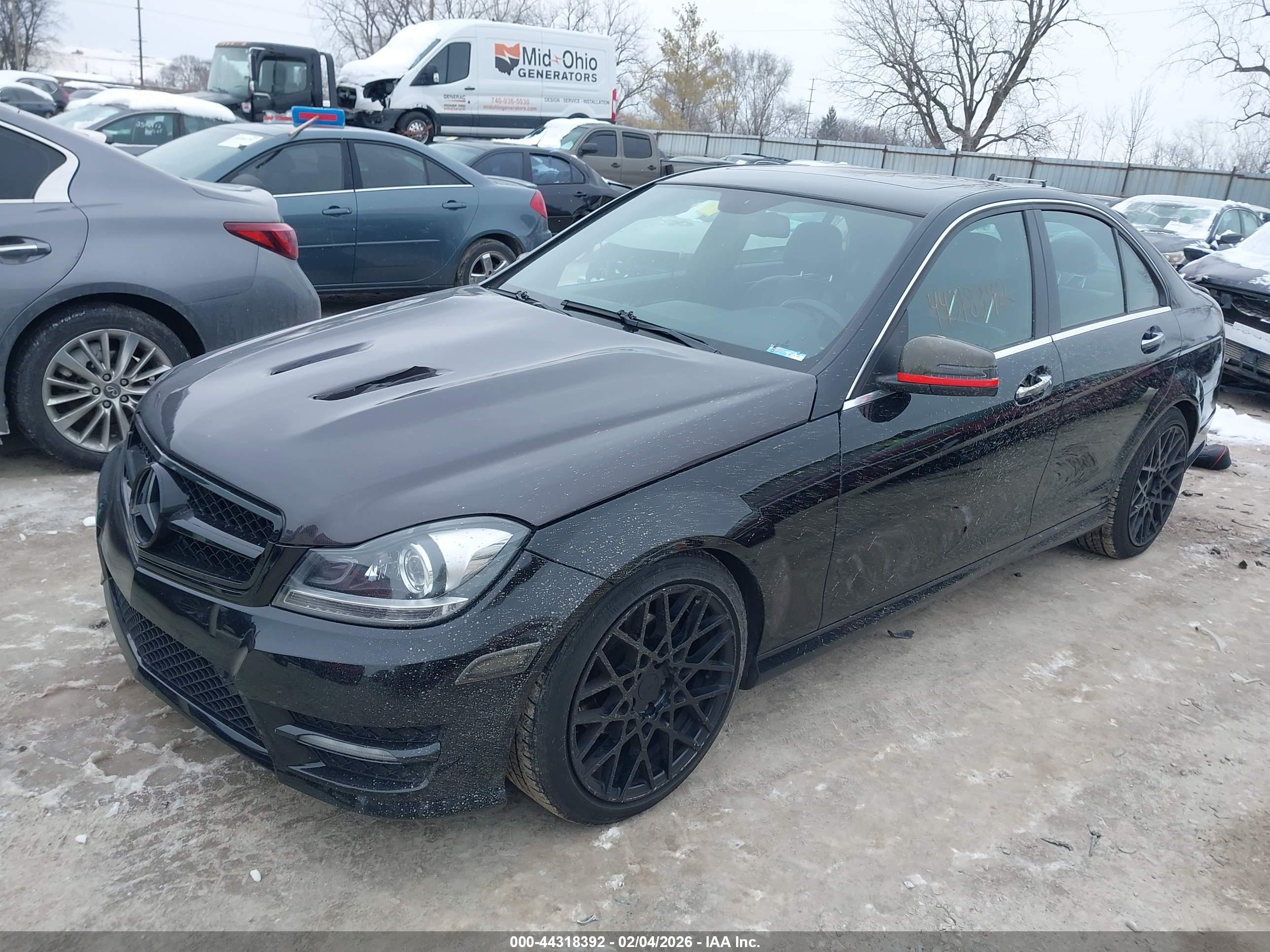 MERCEDES-BENZ C image 2